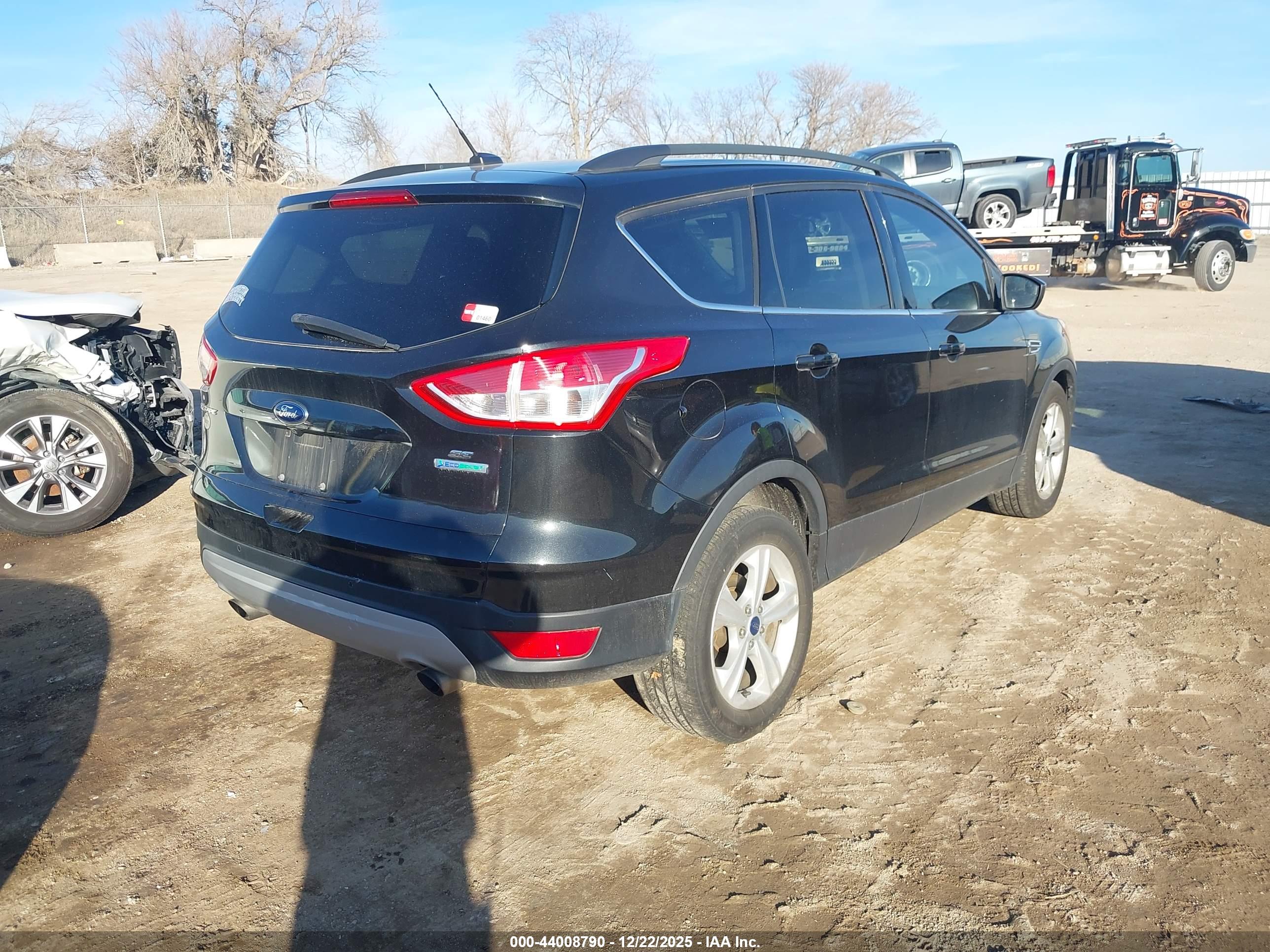 FORD ESCAPE image 4