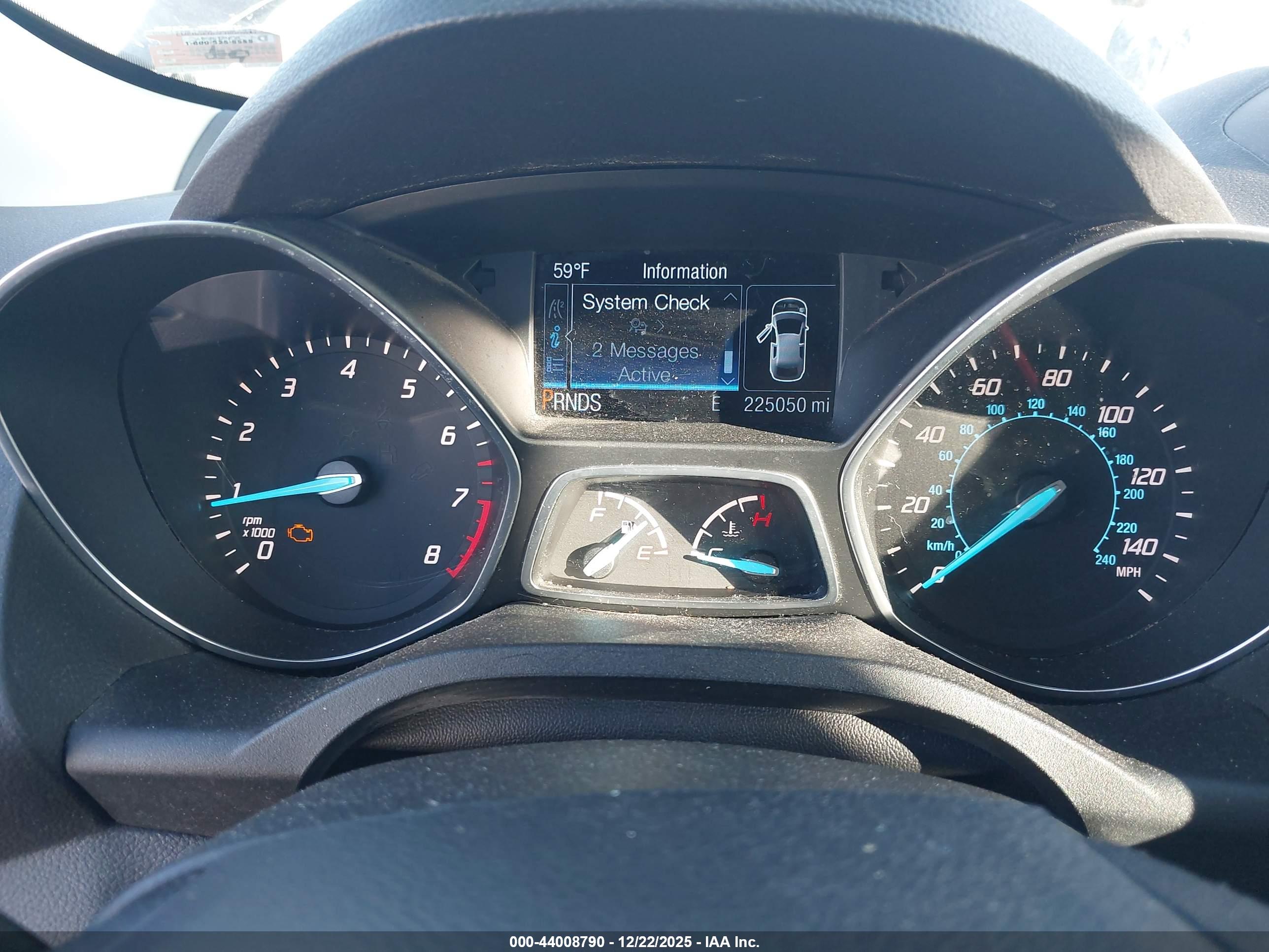 FORD ESCAPE image 7