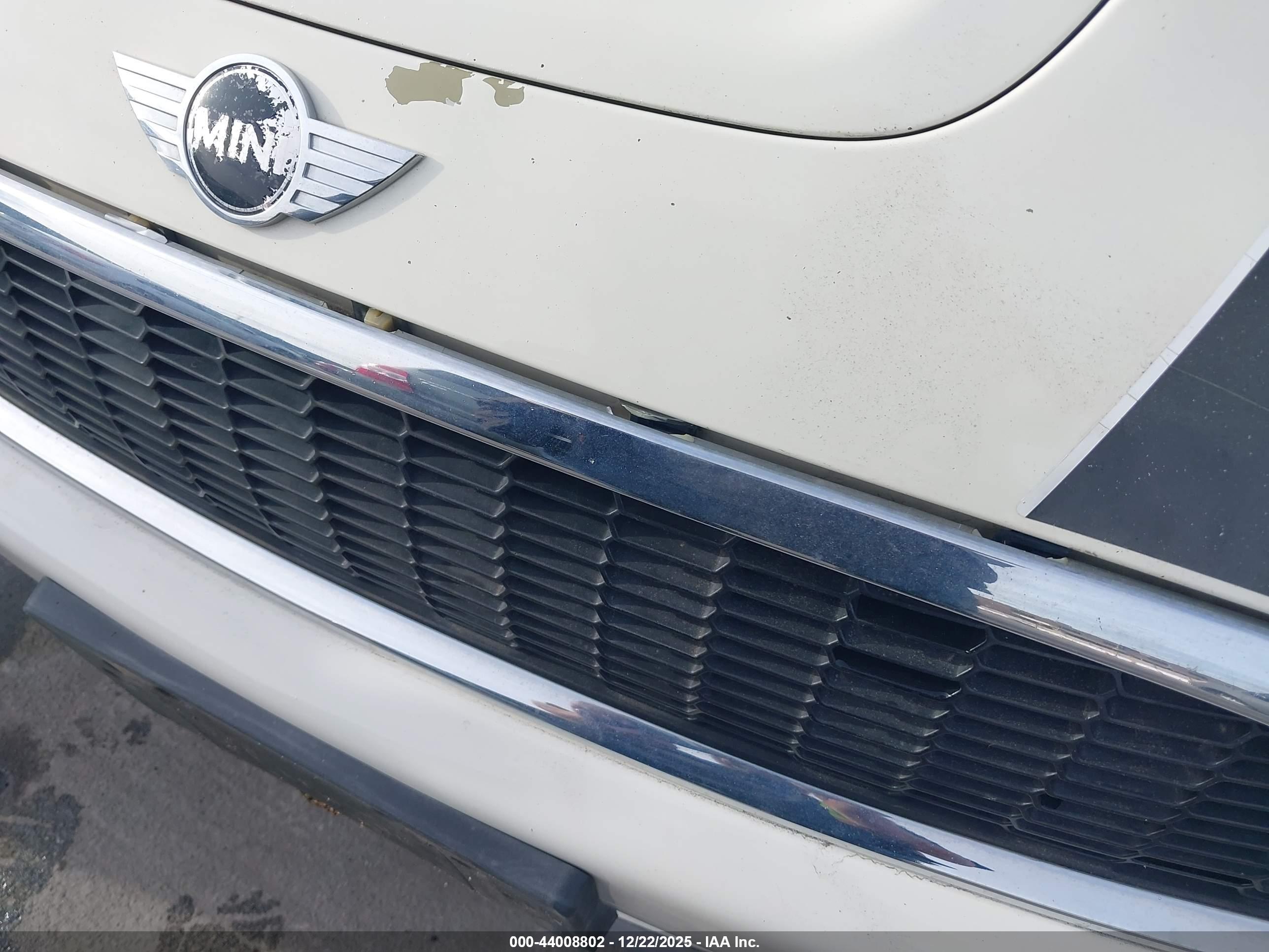 MINI COOPER image 6