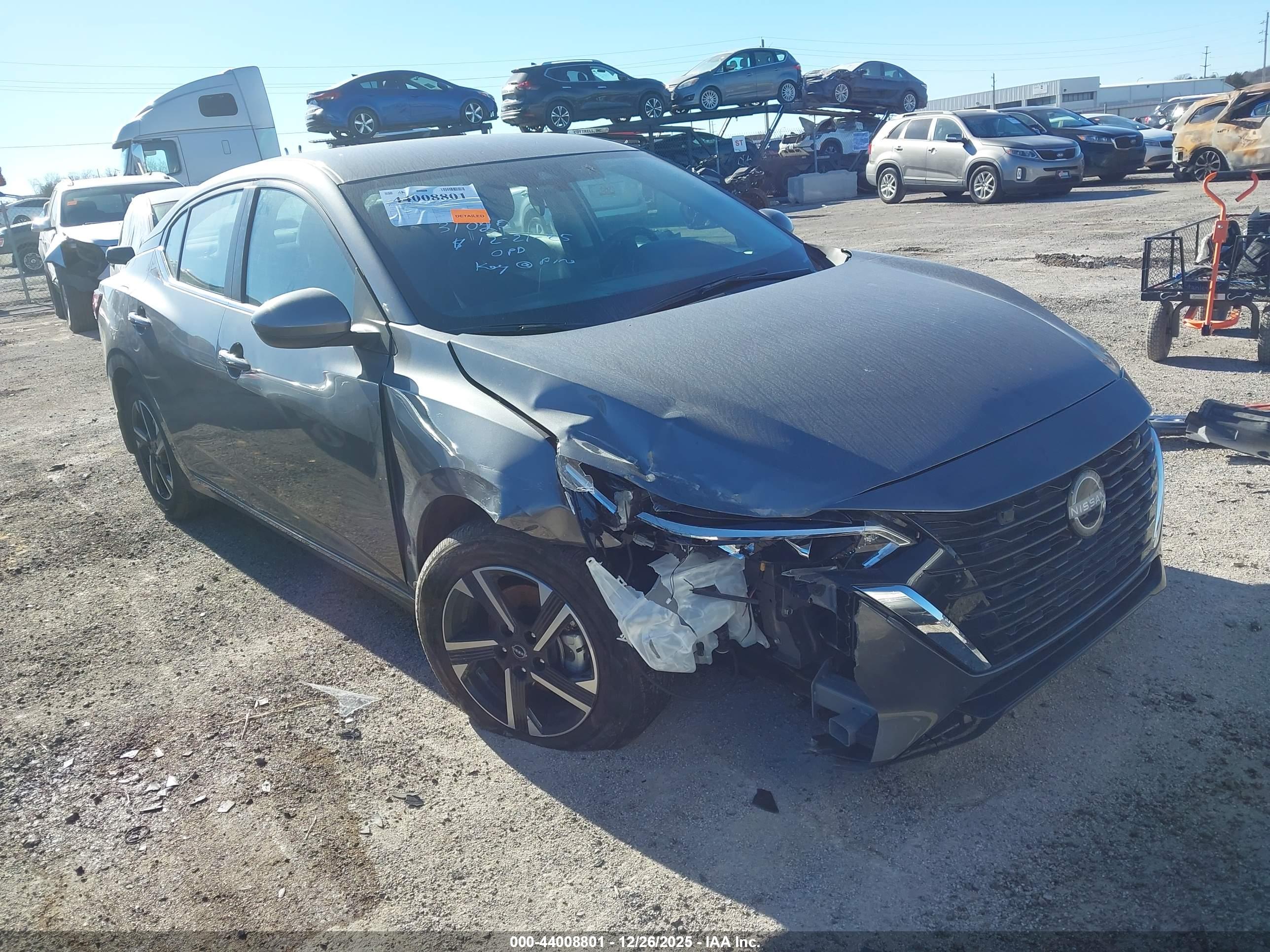 NISSAN SENTRA image 6