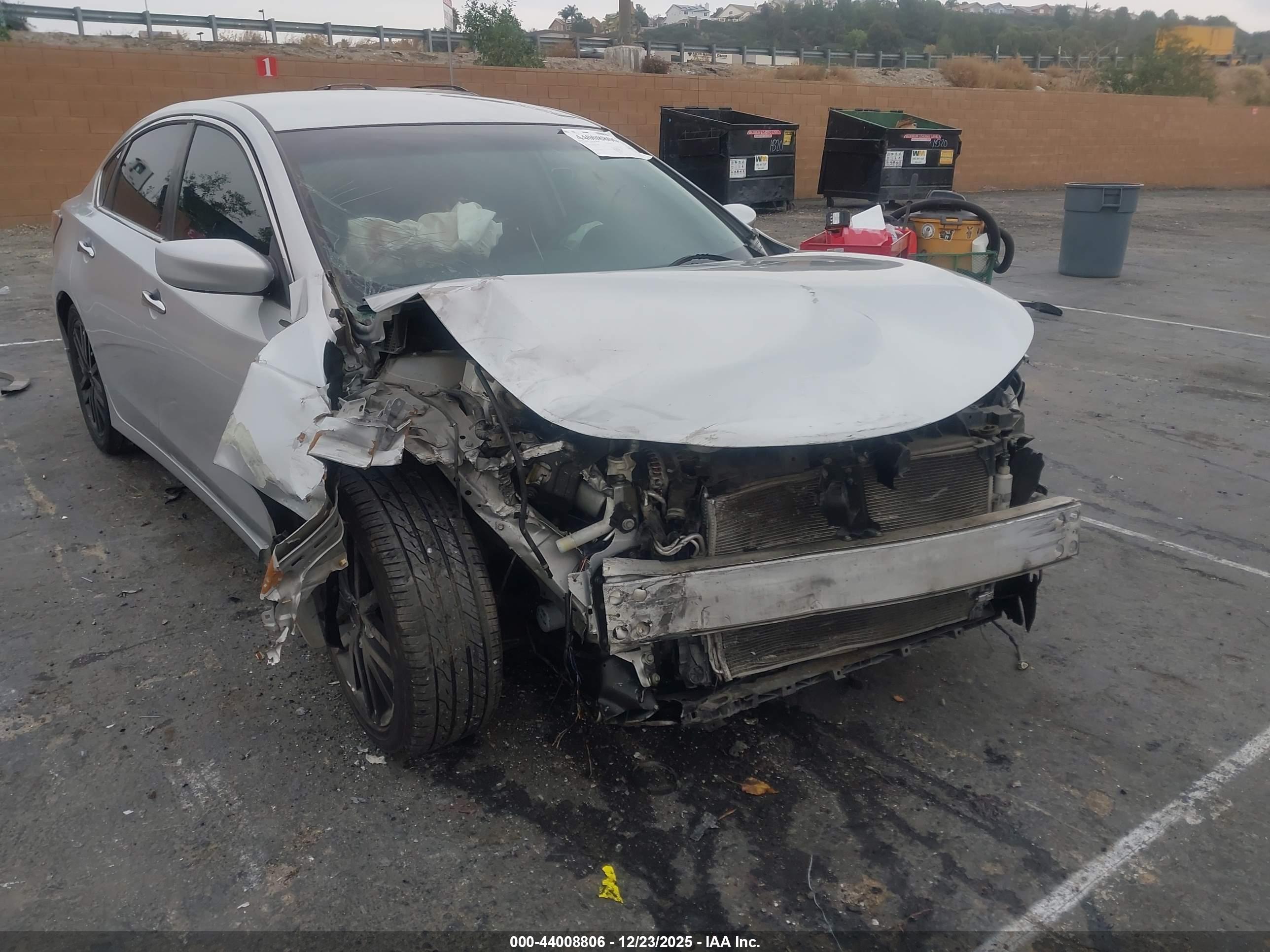 NISSAN ALTIMA image 6