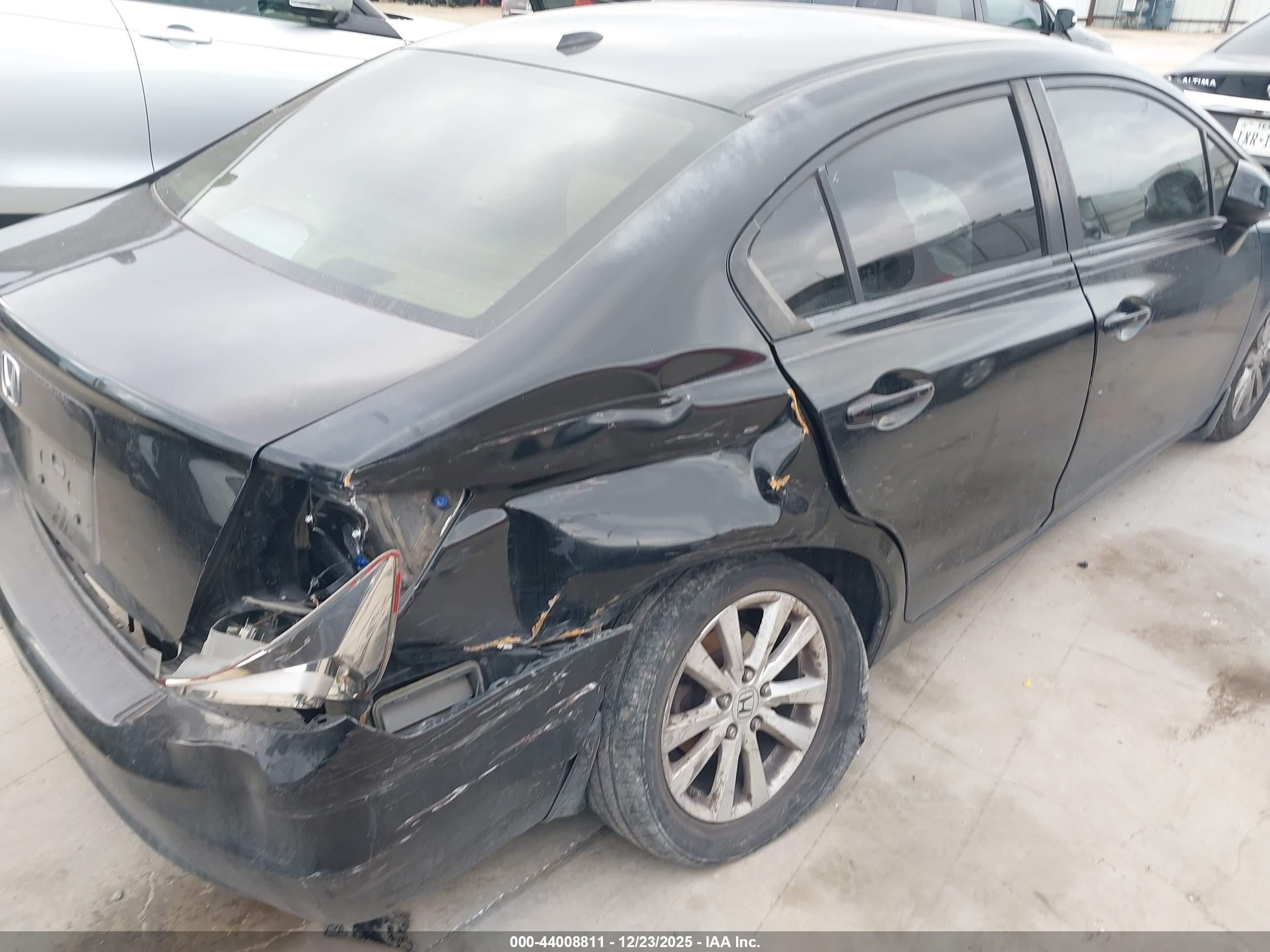 HONDA CIVIC image 6