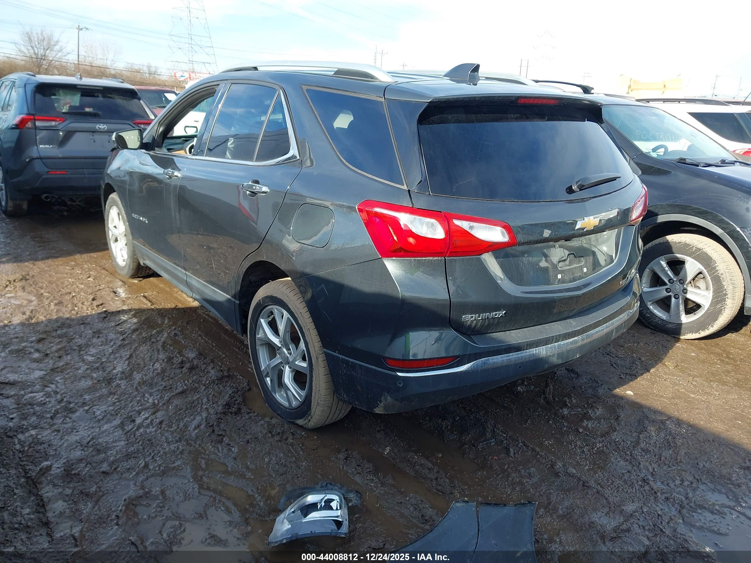 CHEVROLET EQUINOX image 3