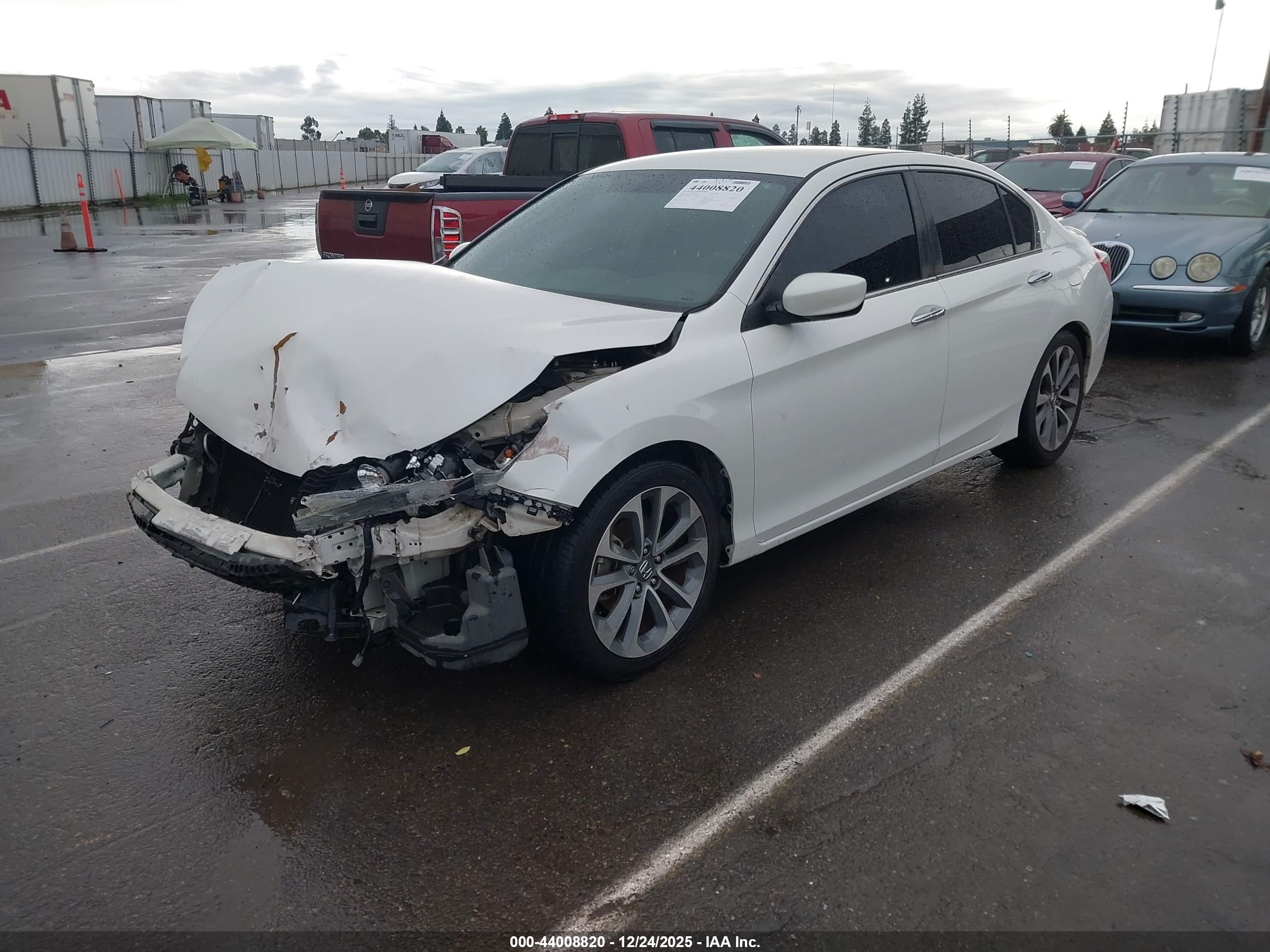 HONDA ACCORD image 2