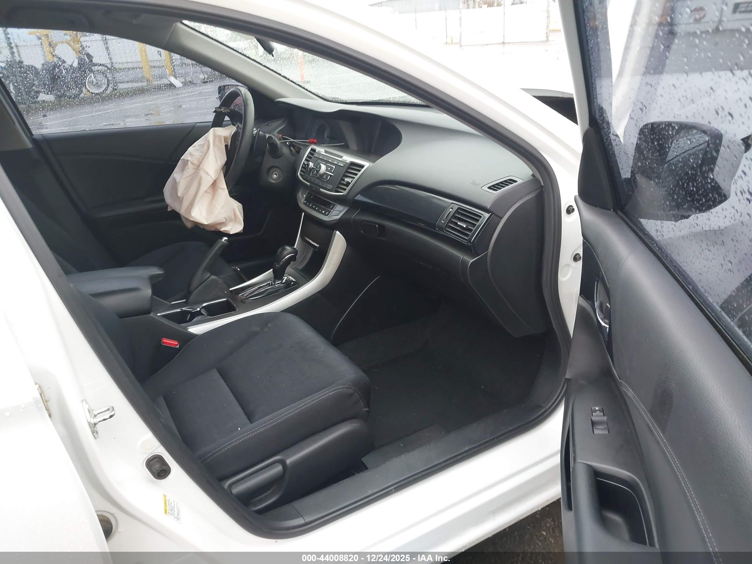 HONDA ACCORD image 5