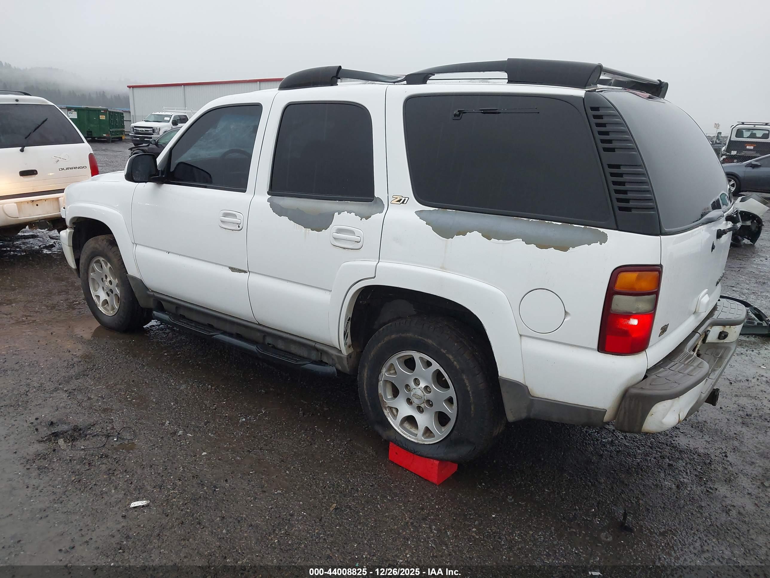 CHEVROLET TAHOE image 3