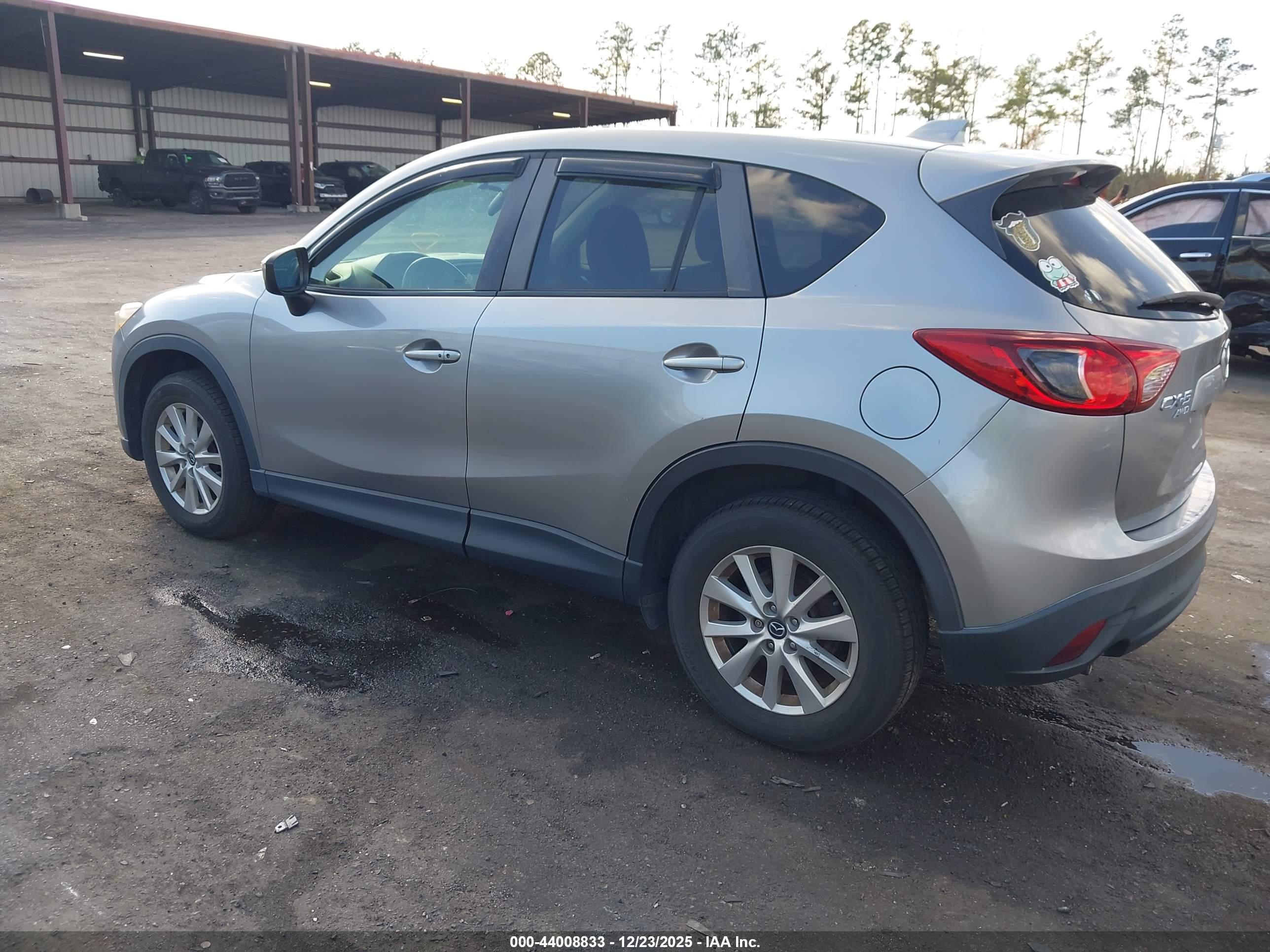MAZDA CX-5 image 3