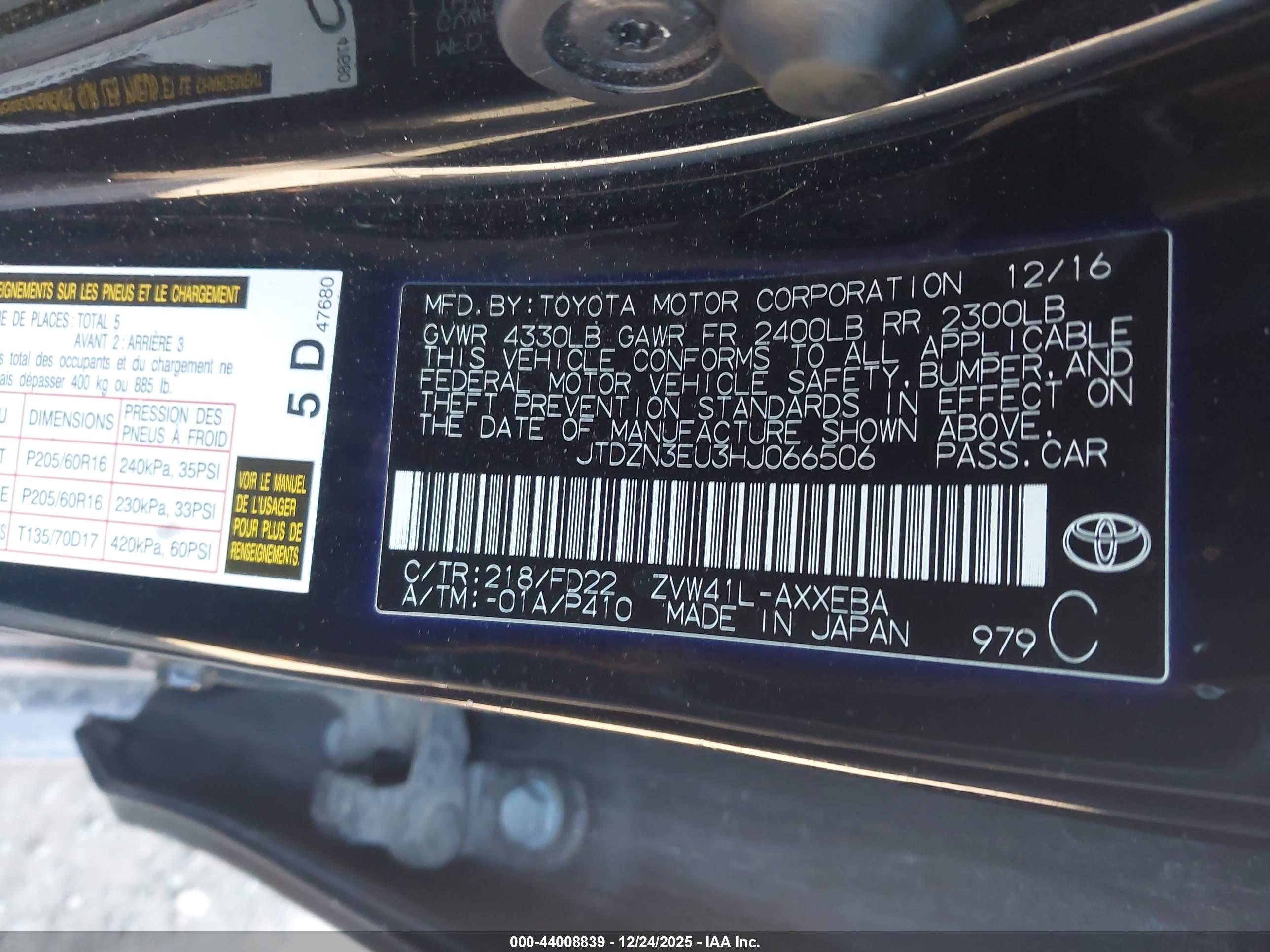 TOYOTA PRIUS image 9