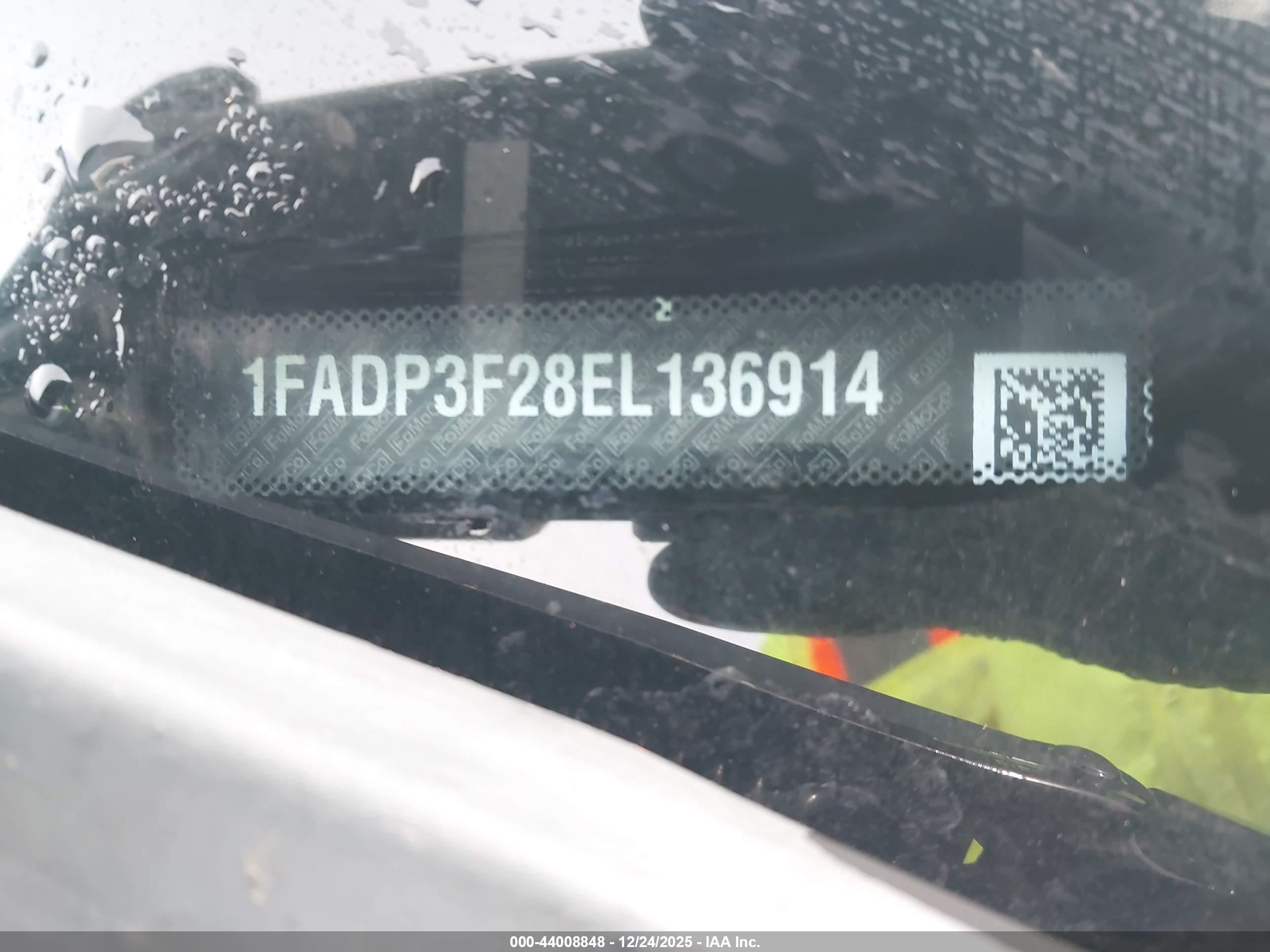 FORD FOCUS image 9