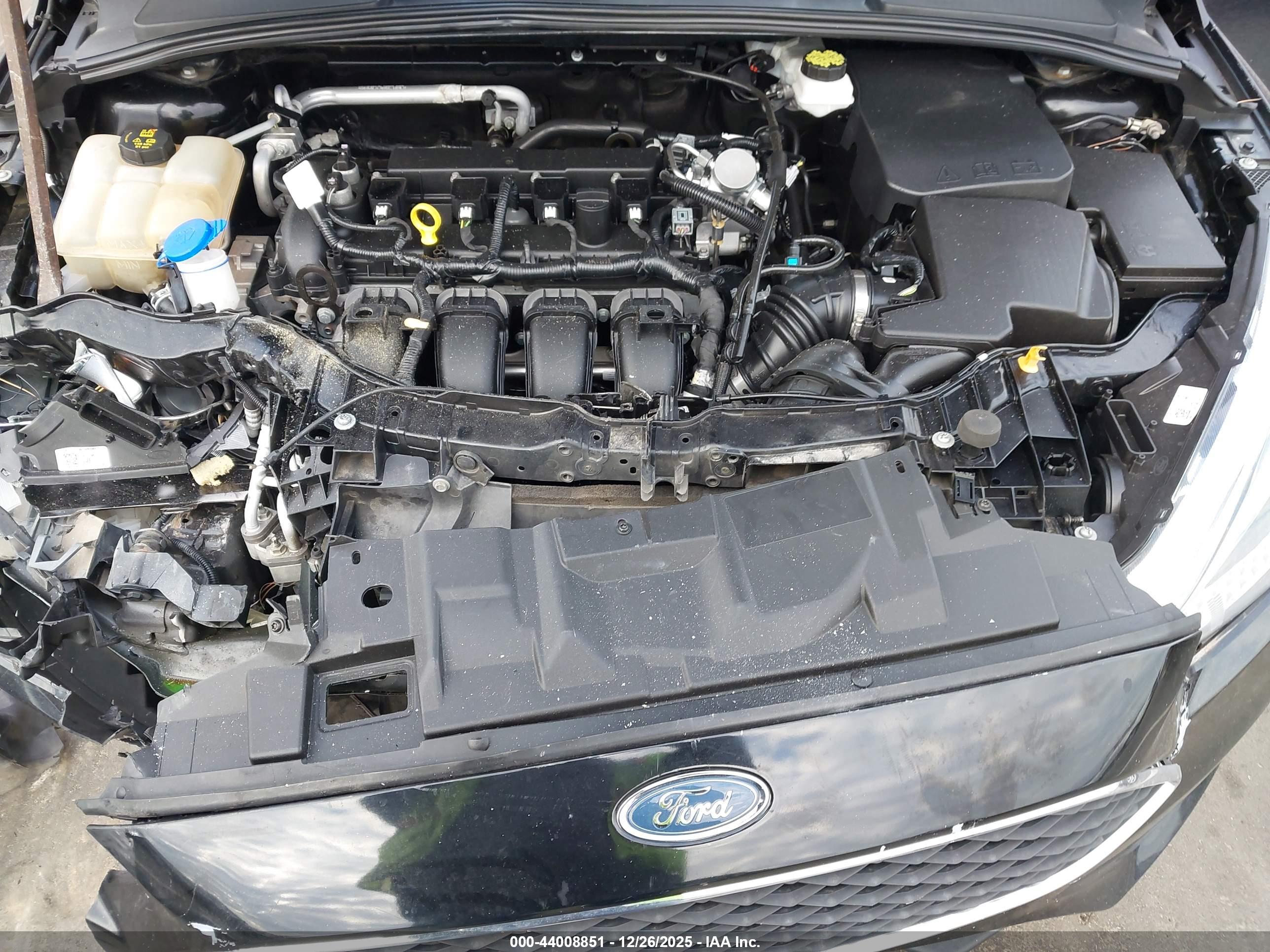 FORD FOCUS image 10