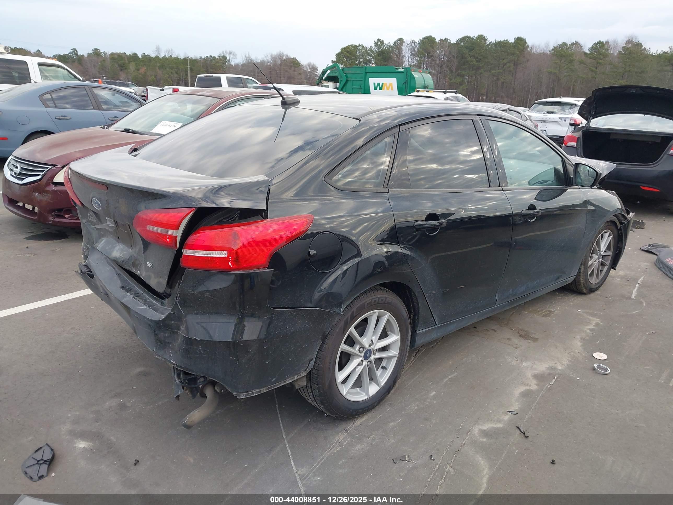 FORD FOCUS image 4