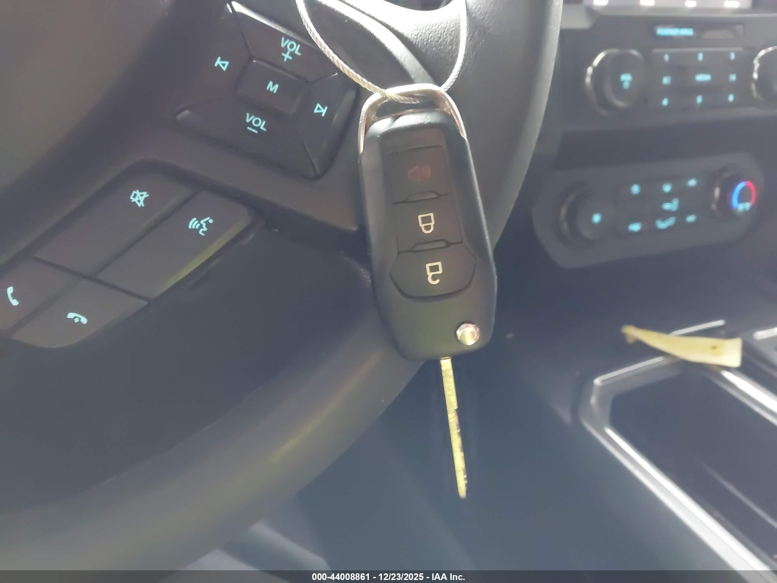 FORD F-150 image 11