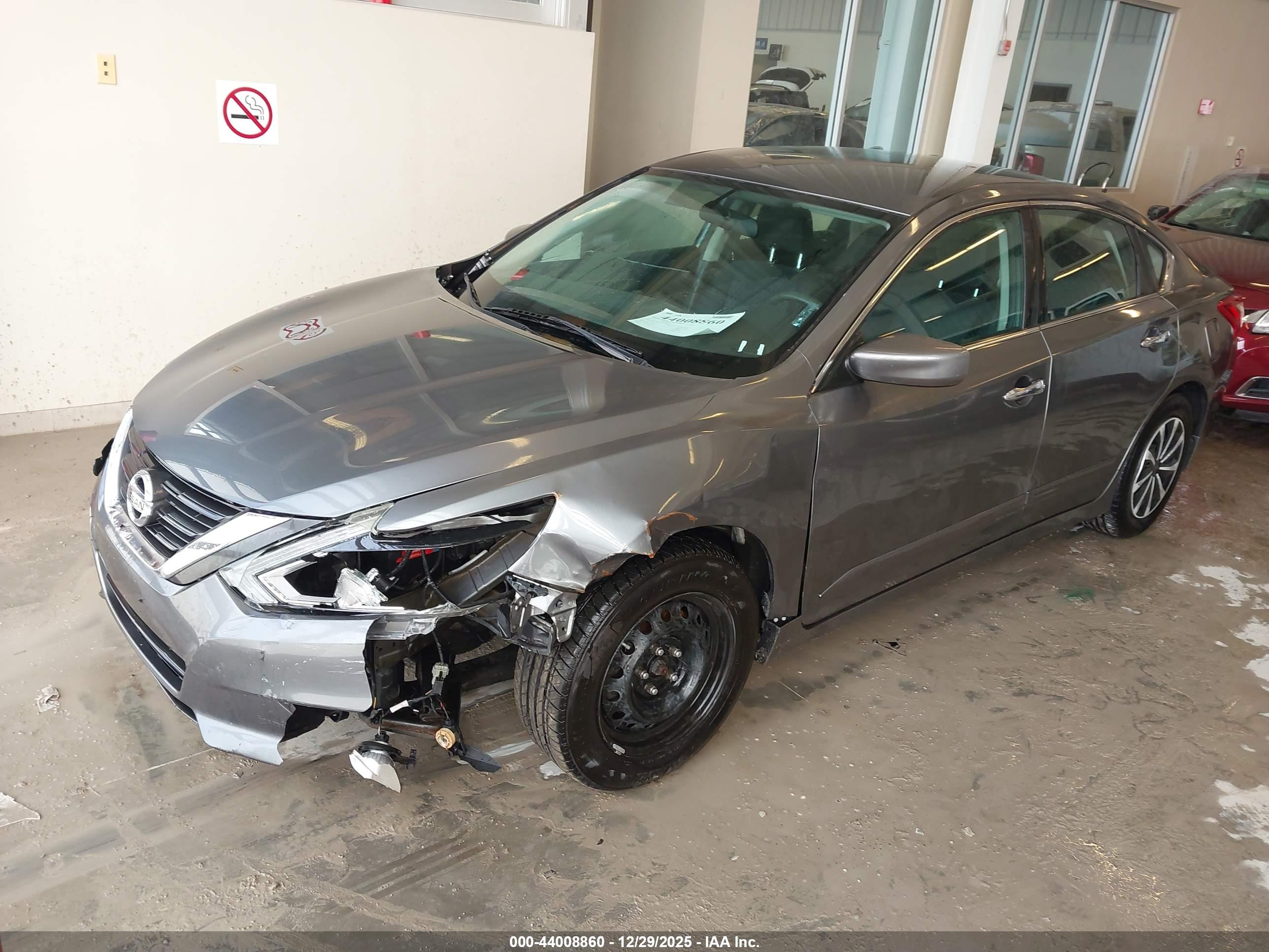 NISSAN ALTIMA image 2