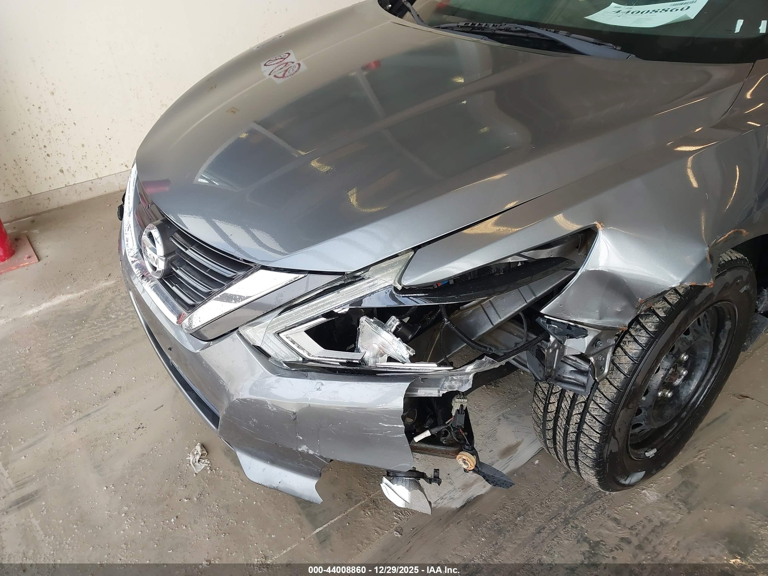 NISSAN ALTIMA image 6