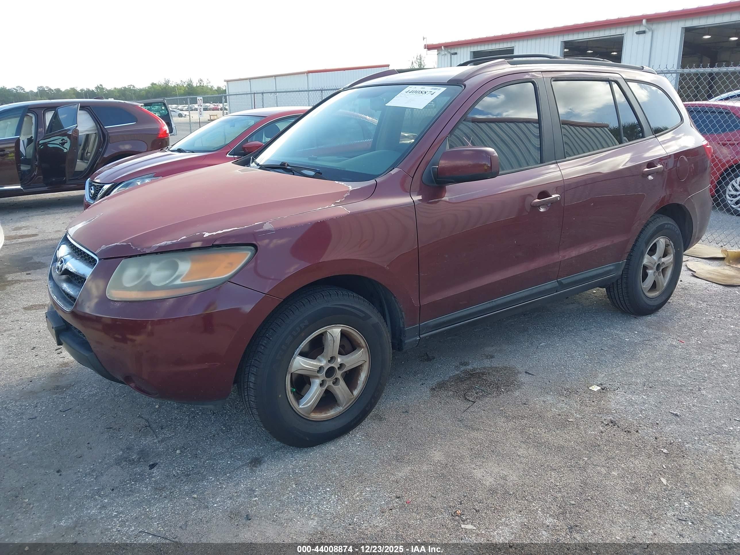 HYUNDAI SANTA image 2