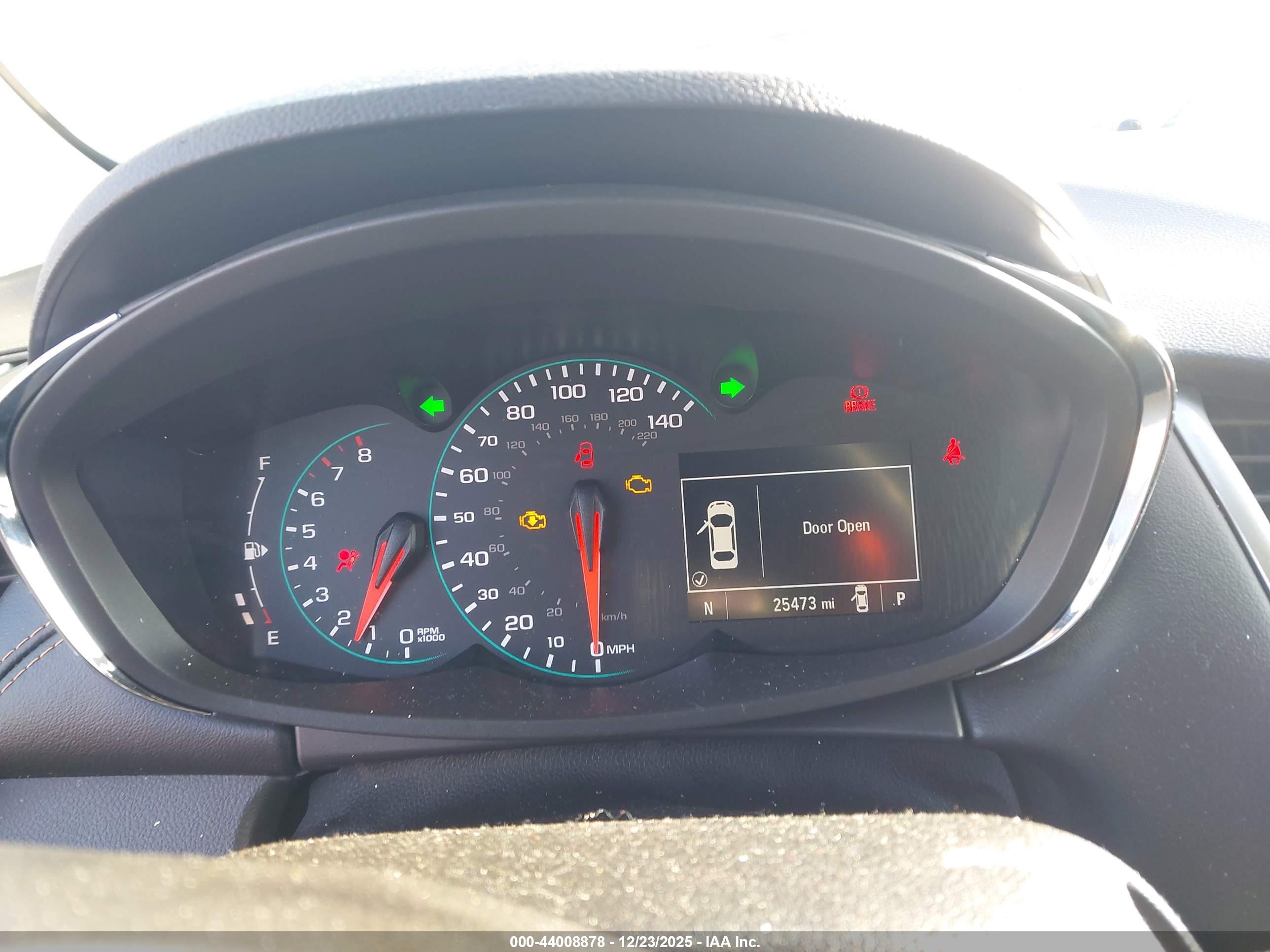CHEVROLET TRAX image 7