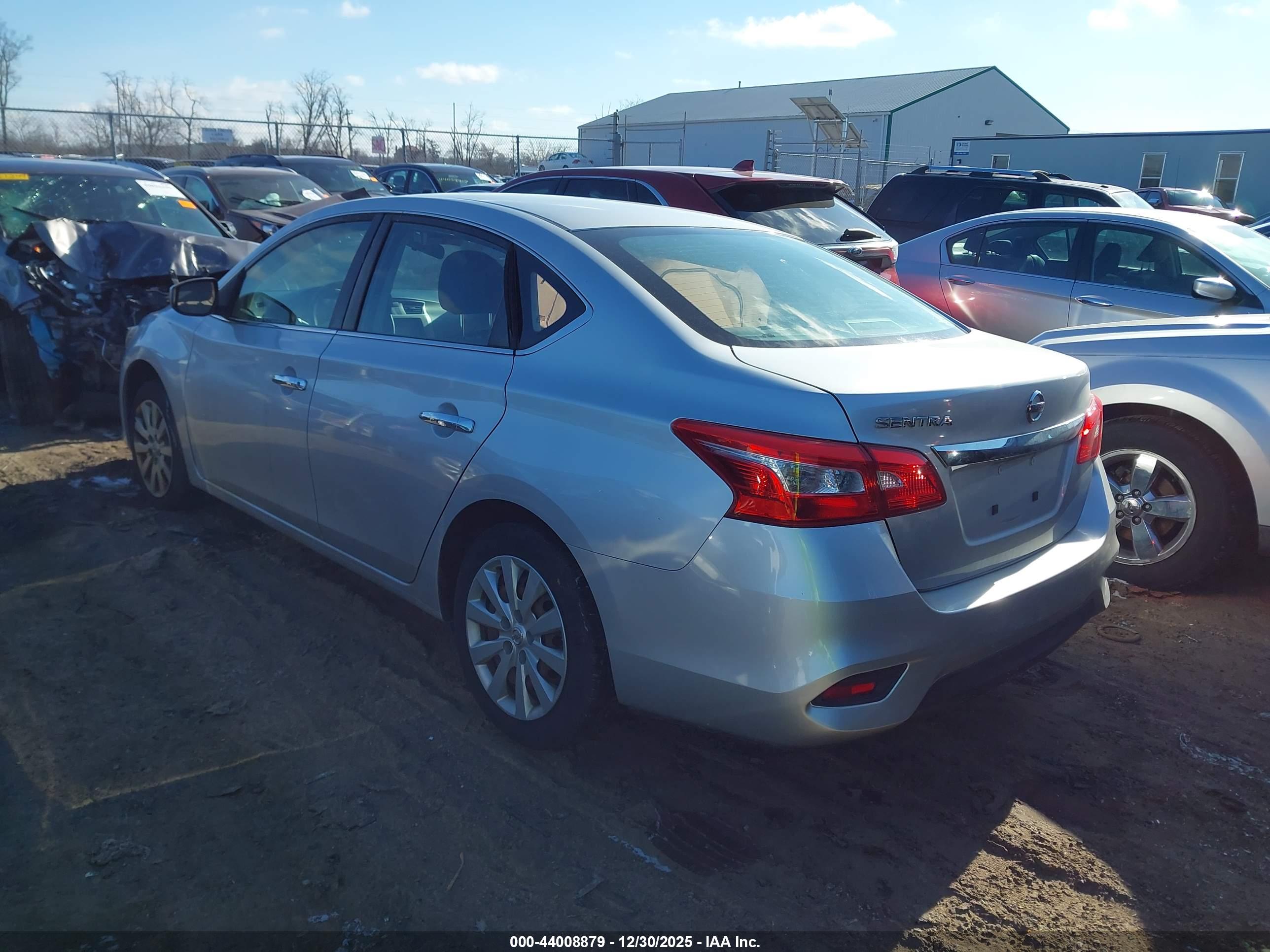 NISSAN SENTRA image 3