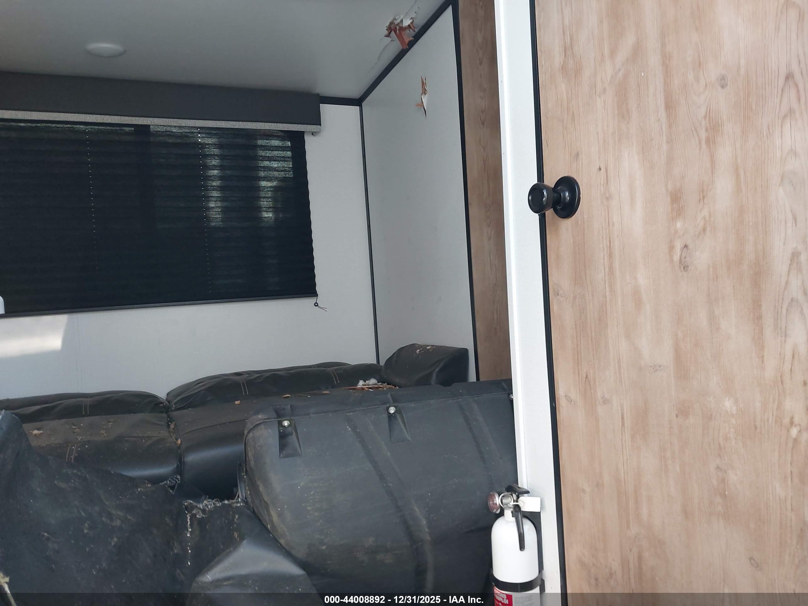 KEYSTONE RV image 7