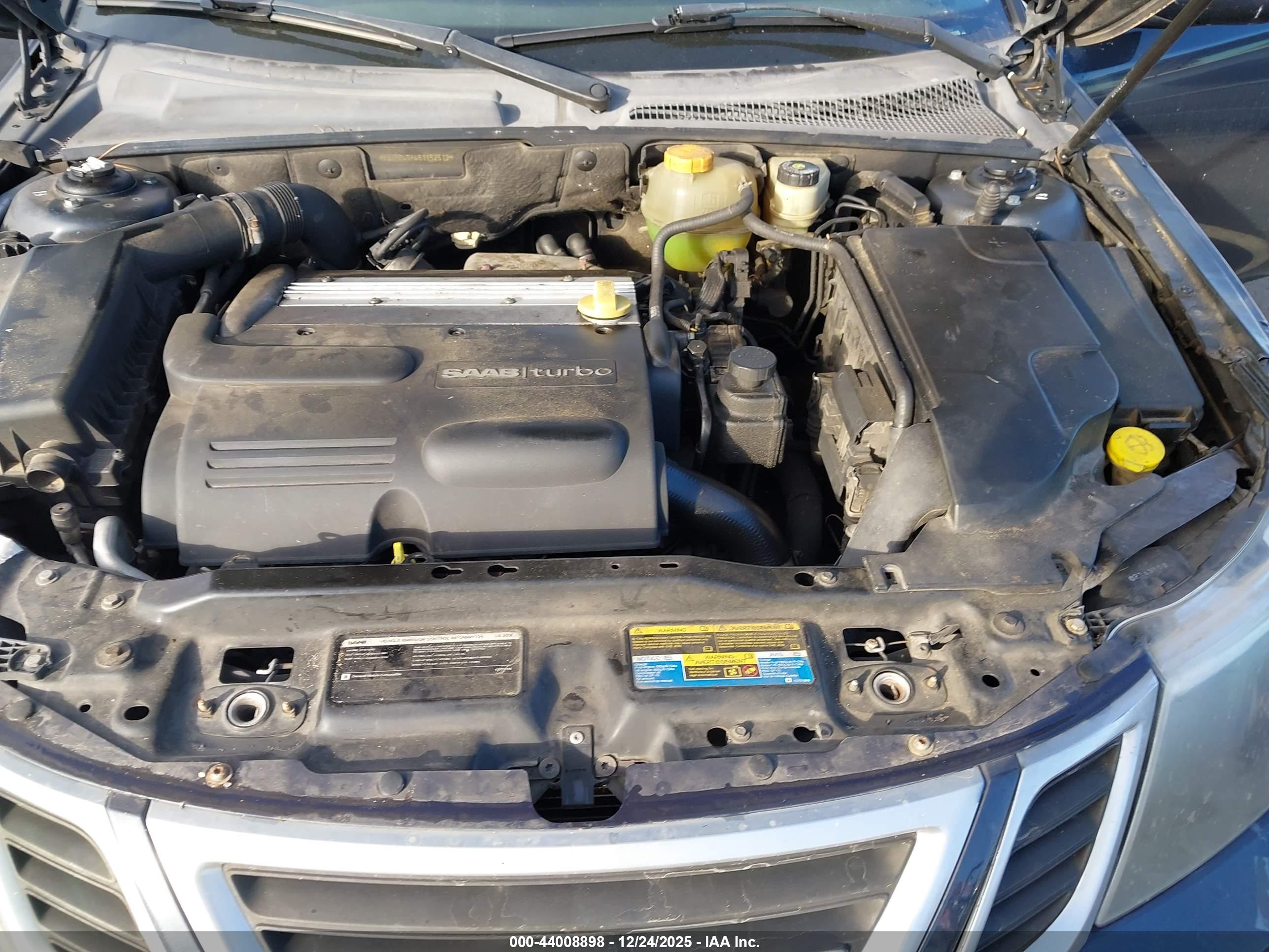 SAAB 9-3 image 10