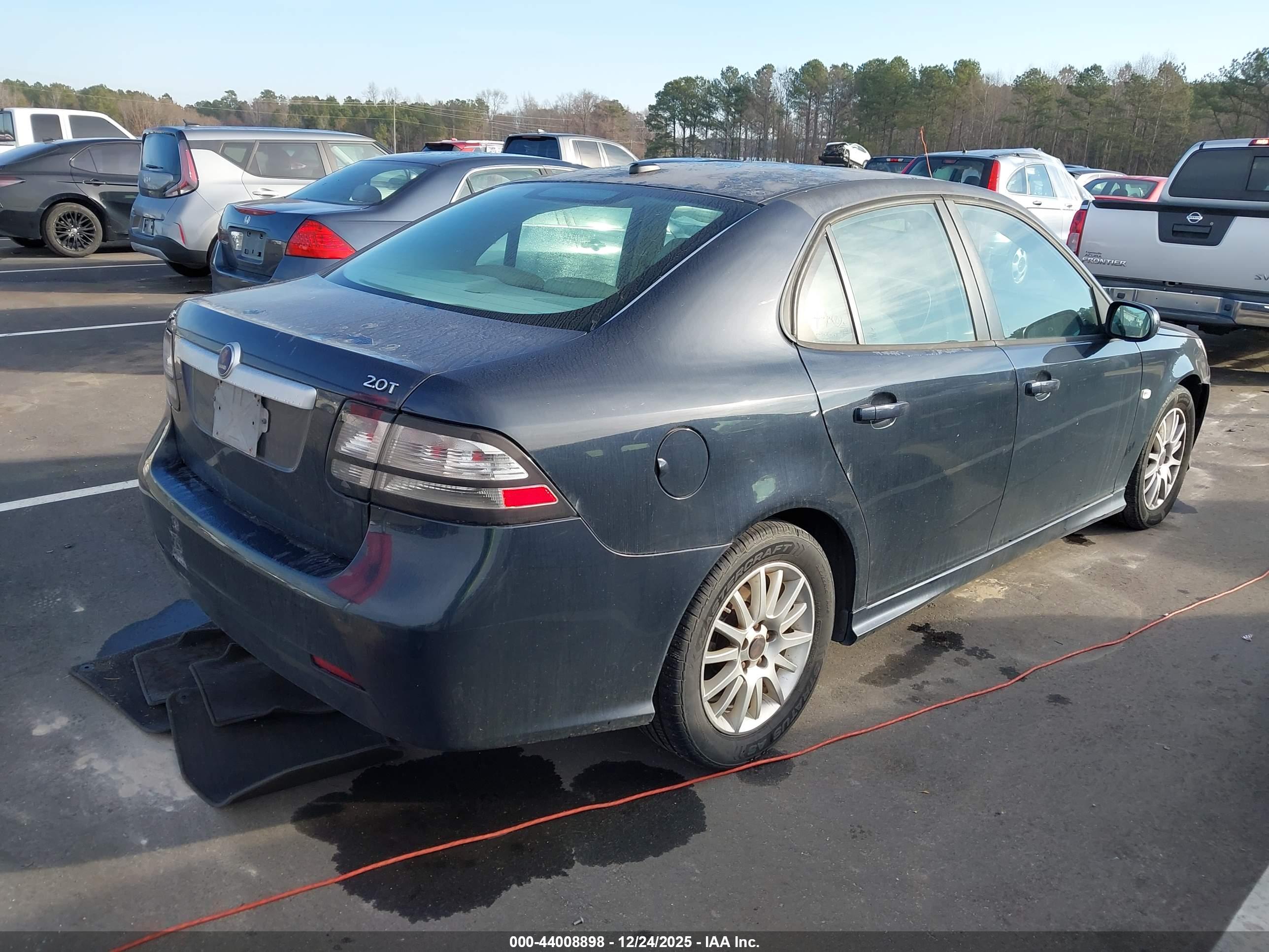 SAAB 9-3 image 4