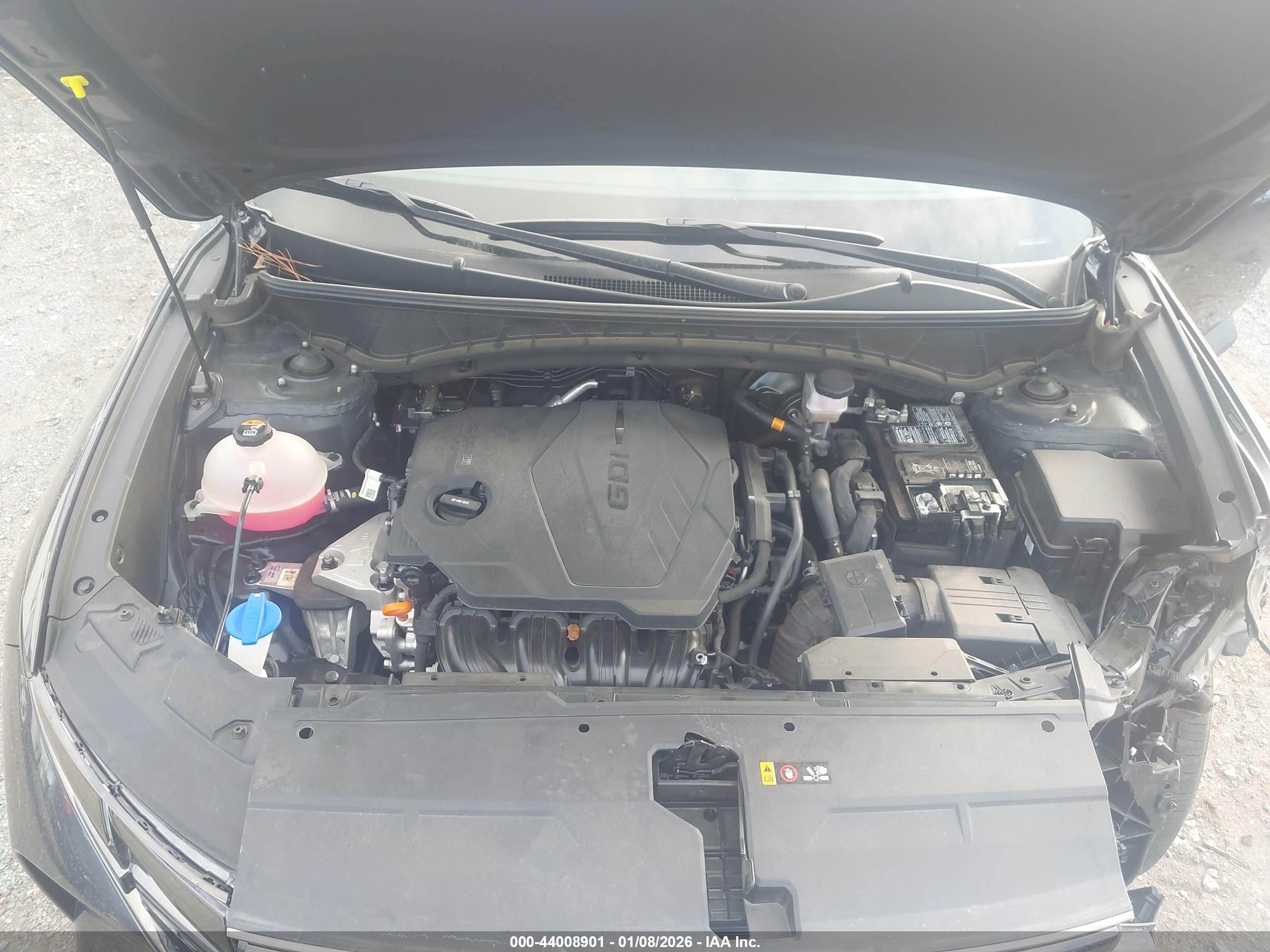 HYUNDAI TUCSON image 10