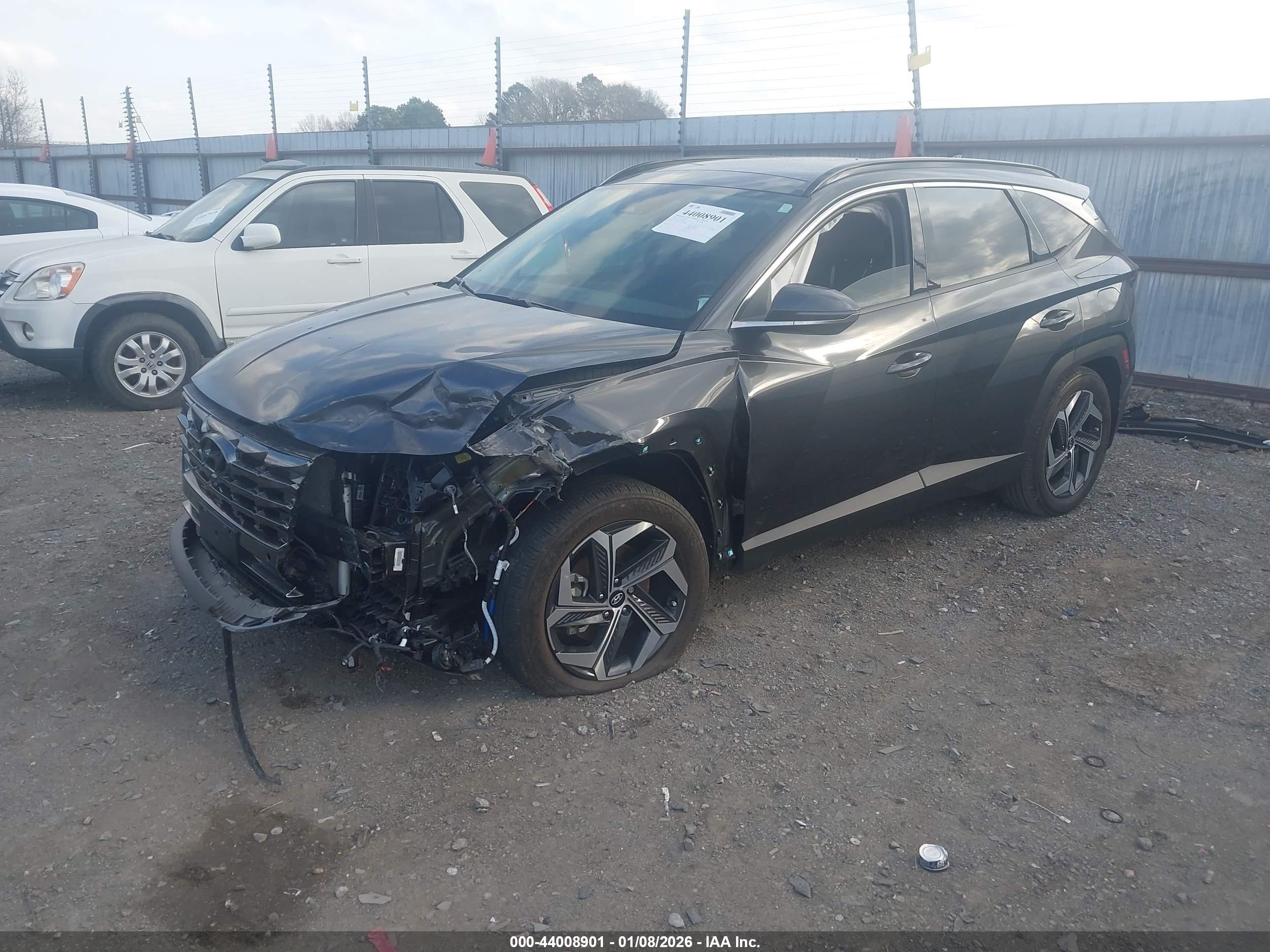 HYUNDAI TUCSON image 2