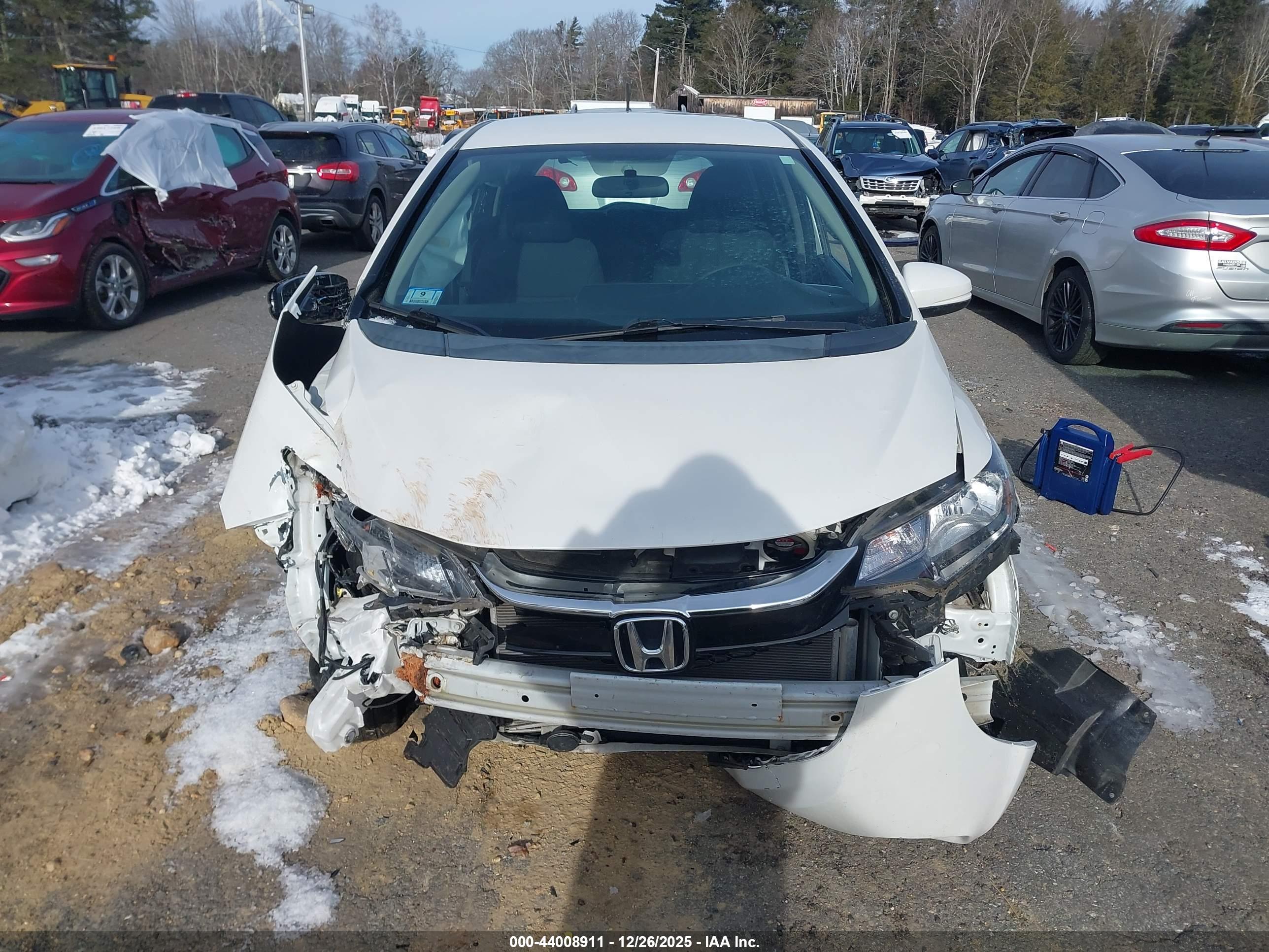 HONDA FIT image 6