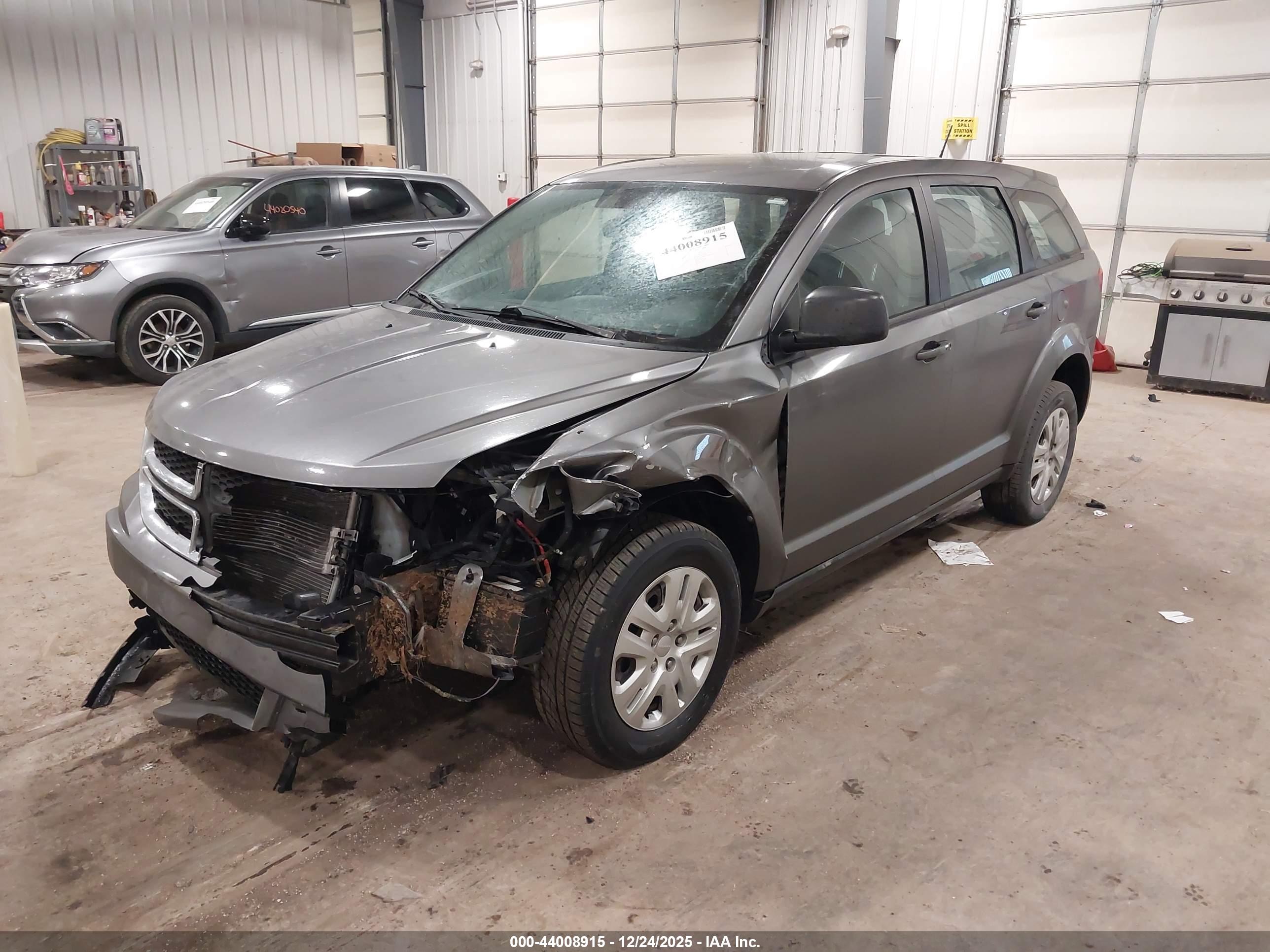DODGE JOURNEY image 2