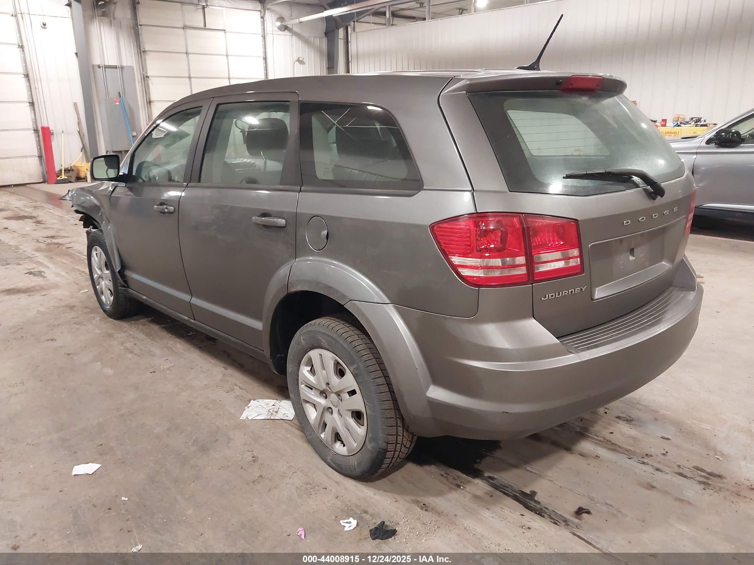 DODGE JOURNEY image 3