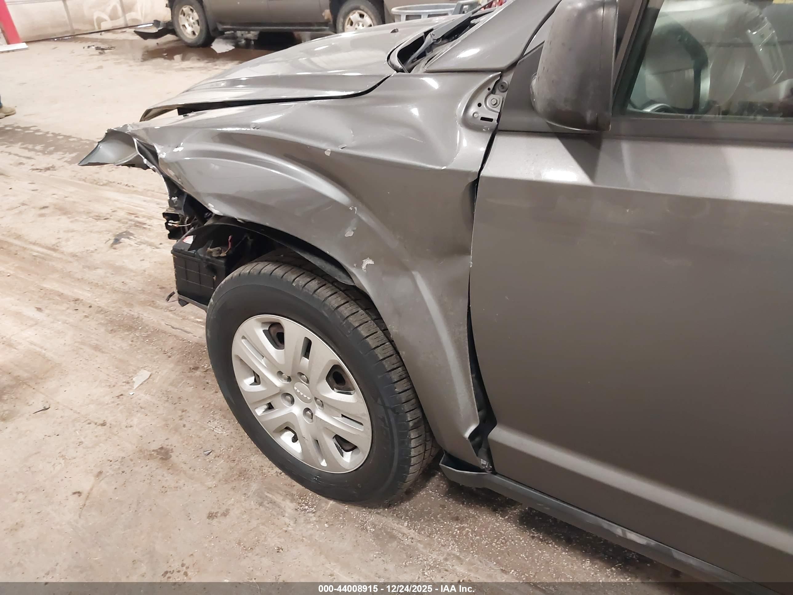 DODGE JOURNEY image 6