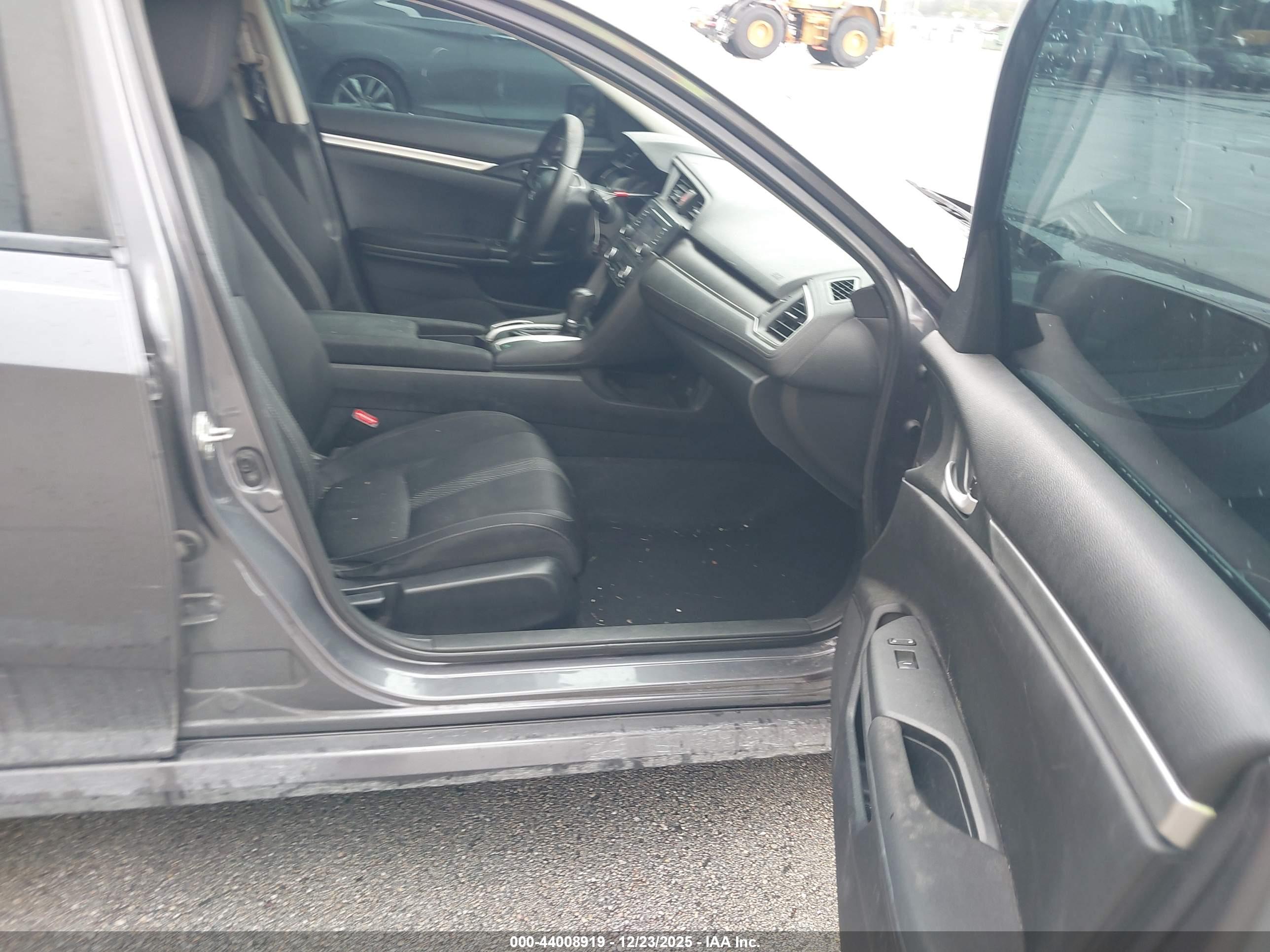 HONDA CIVIC image 5