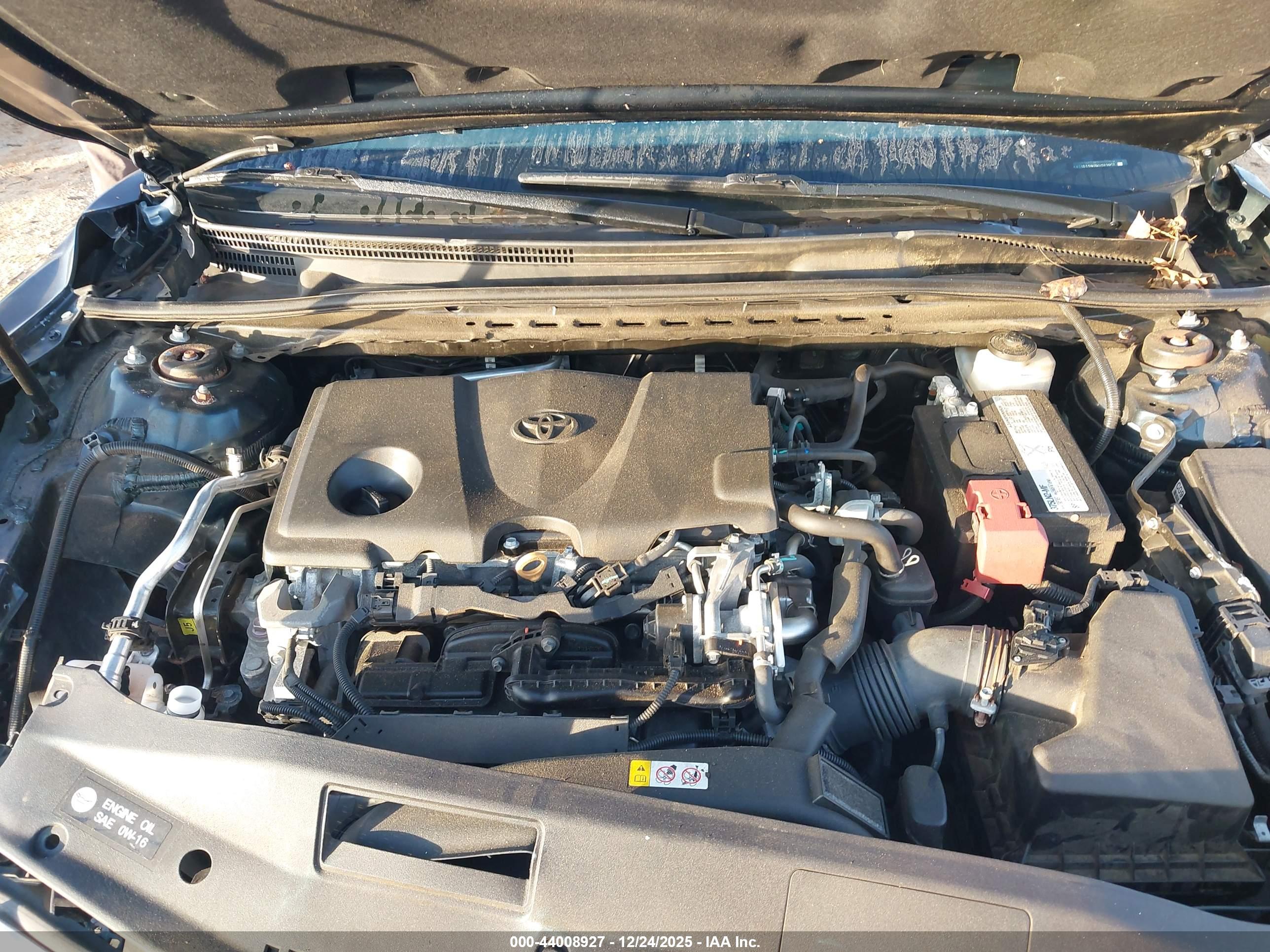 TOYOTA CAMRY image 10