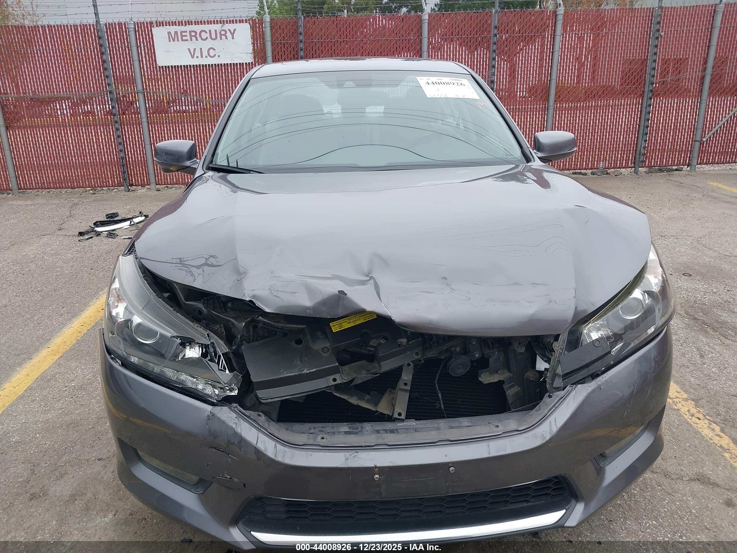 HONDA ACCORD image 6