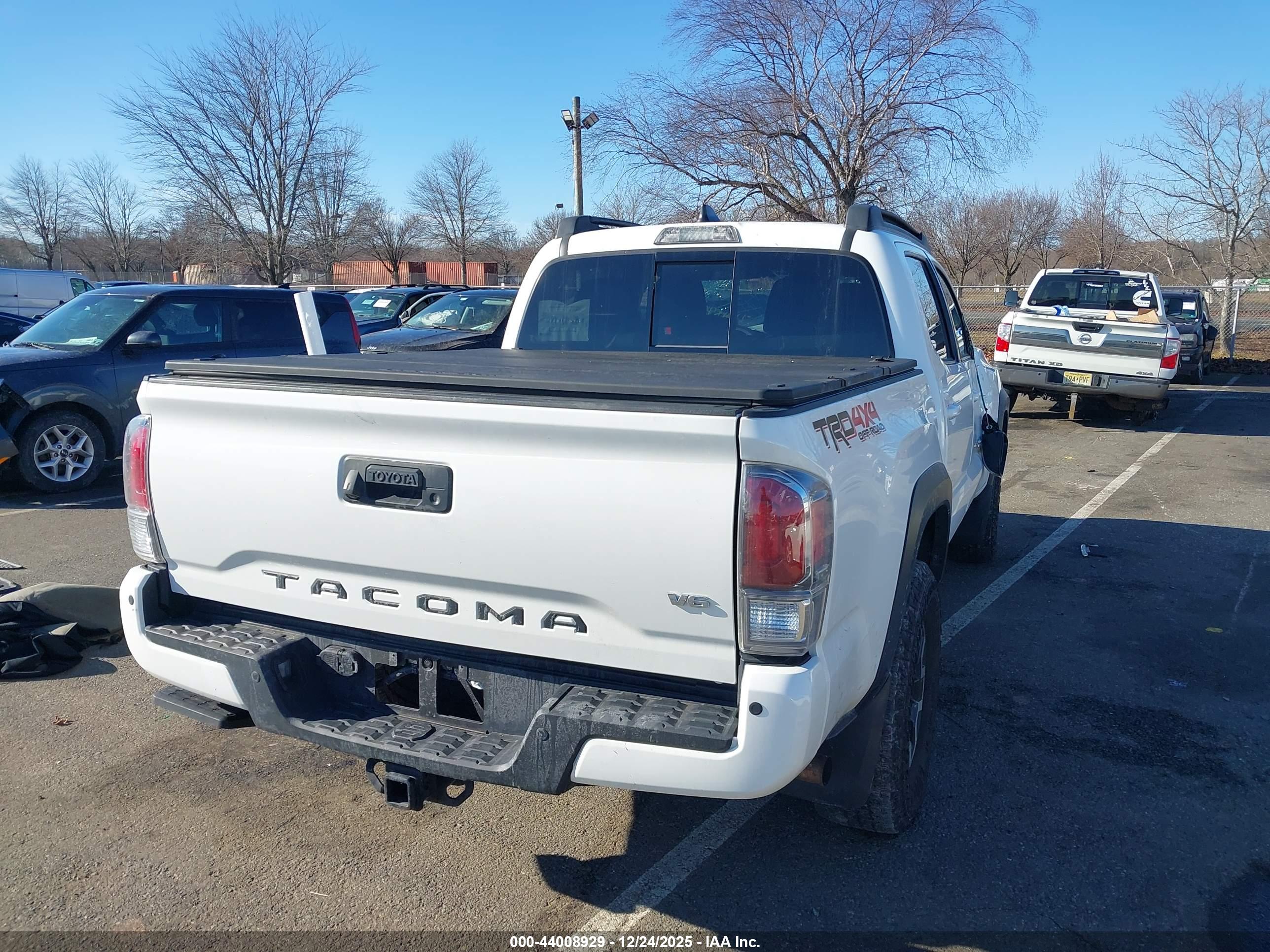 TOYOTA TACOMA image 4