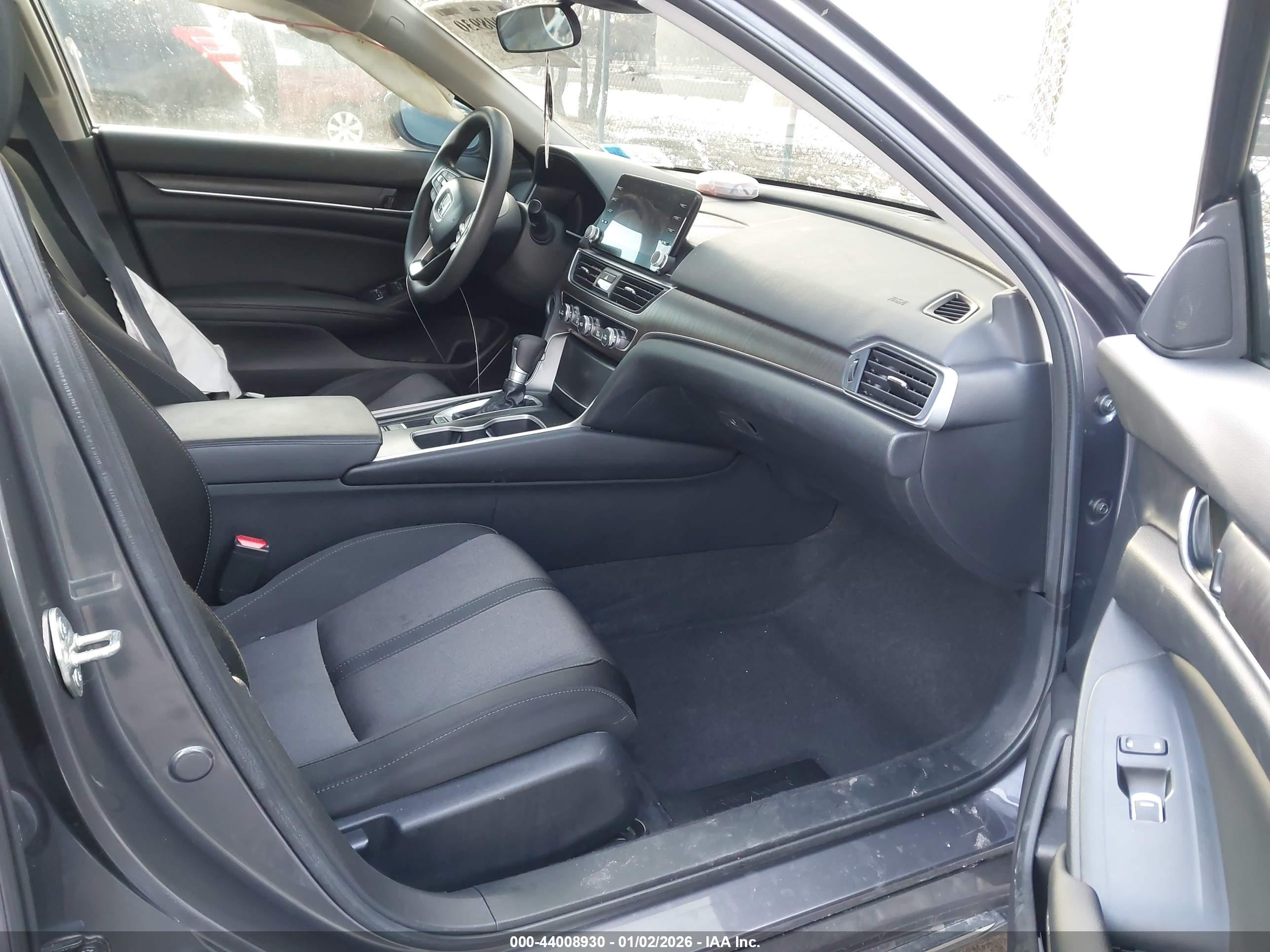 HONDA ACCORD image 5