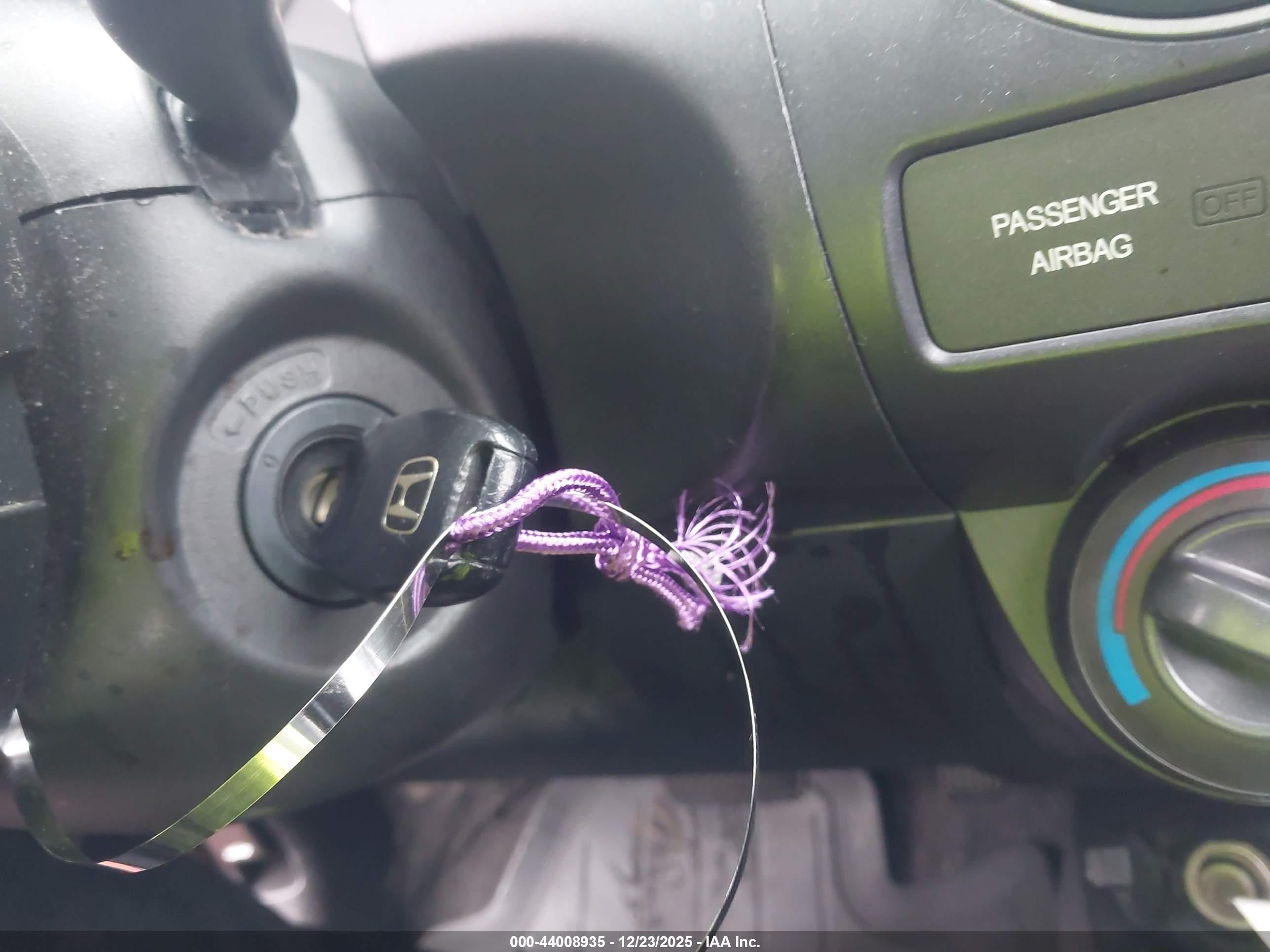 HONDA FIT image 11