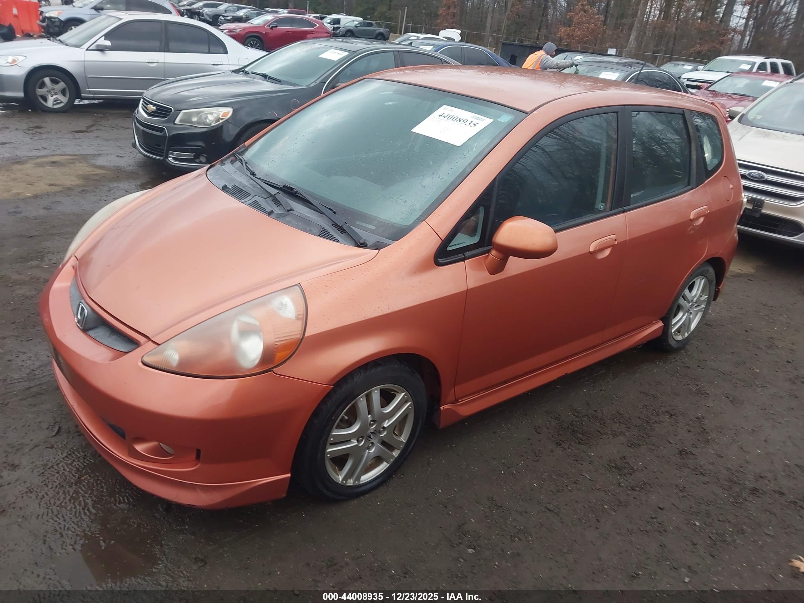 HONDA FIT image 2
