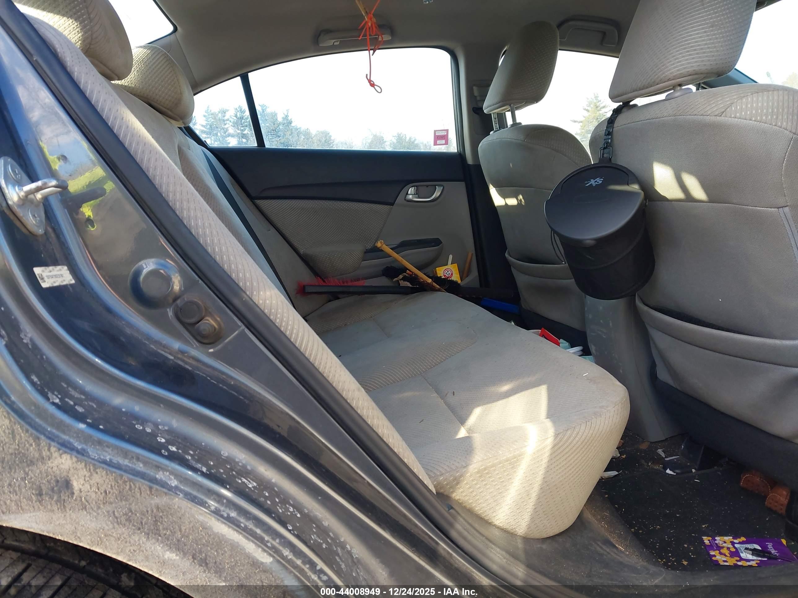 HONDA CIVIC image 8