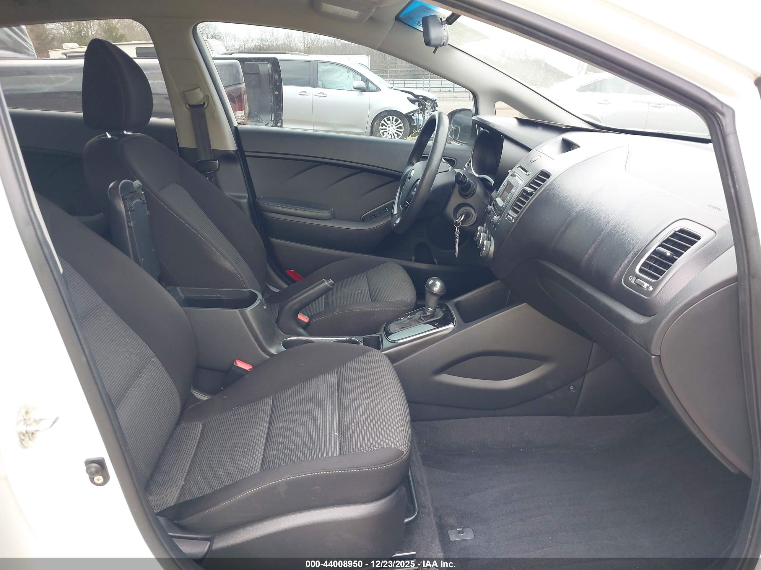 KIA FORTE image 5