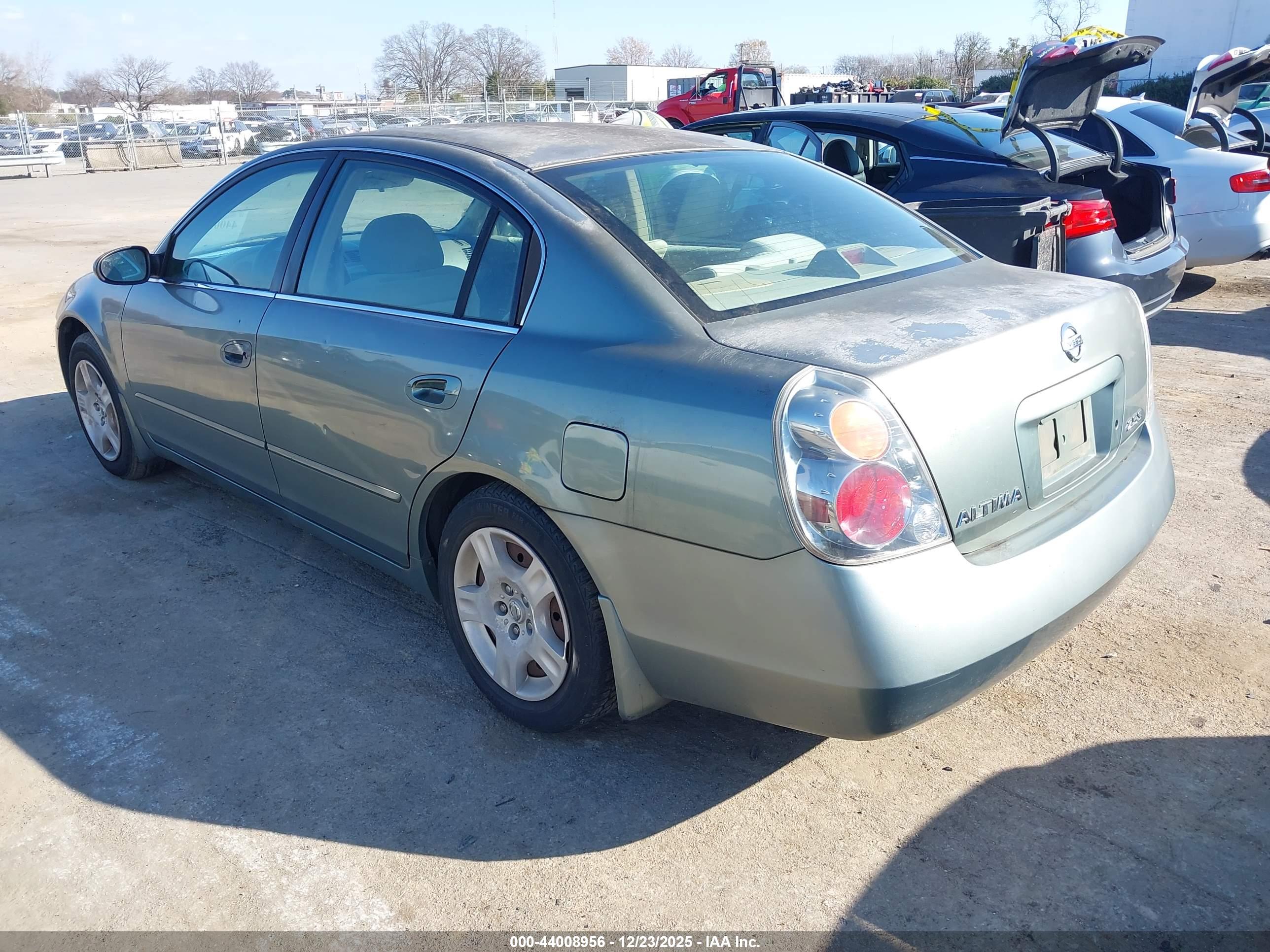 NISSAN ALTIMA image 3
