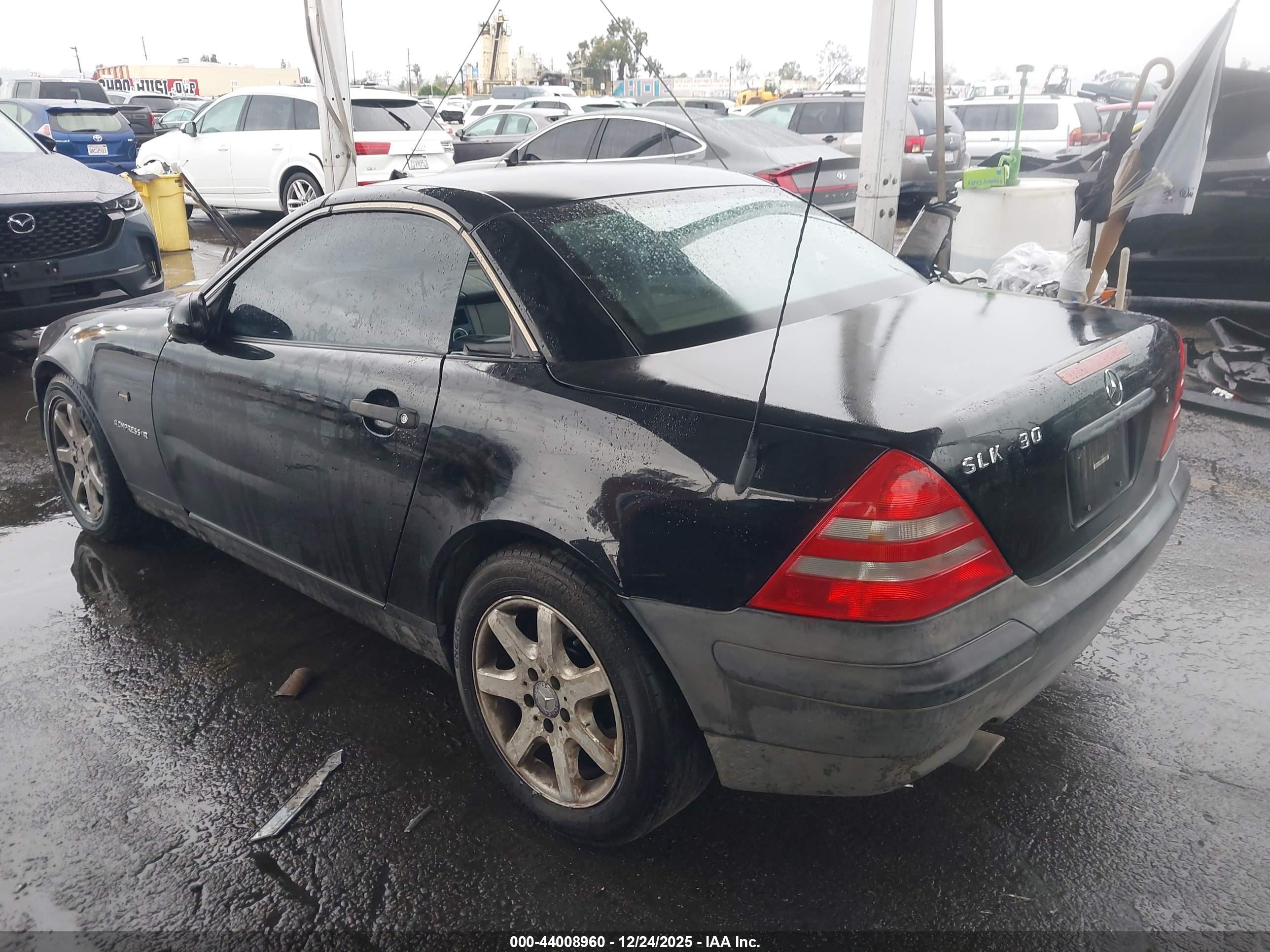 MERCEDES-BENZ SLK image 3