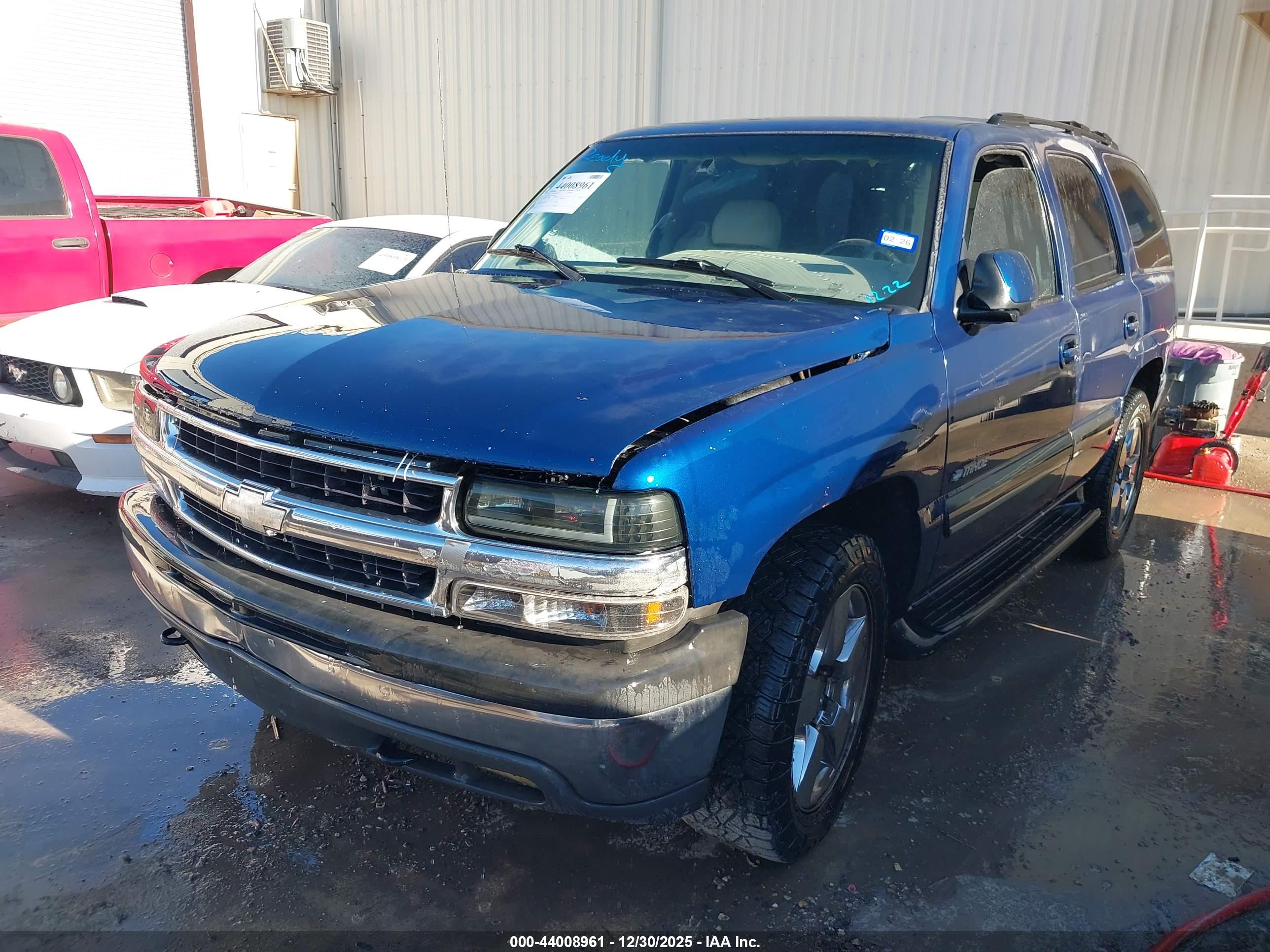 CHEVROLET TAHOE image 2