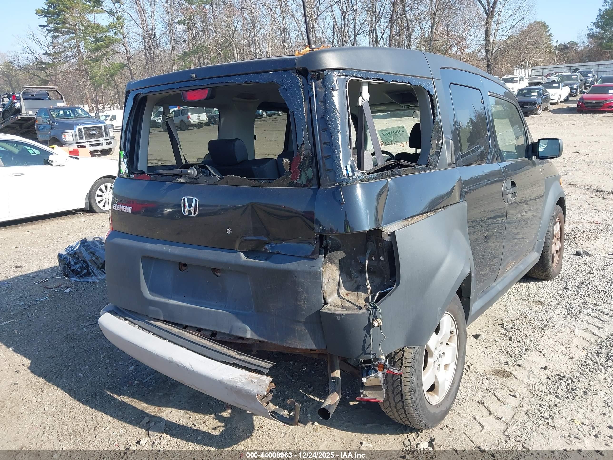 HONDA ELEMENT image 6
