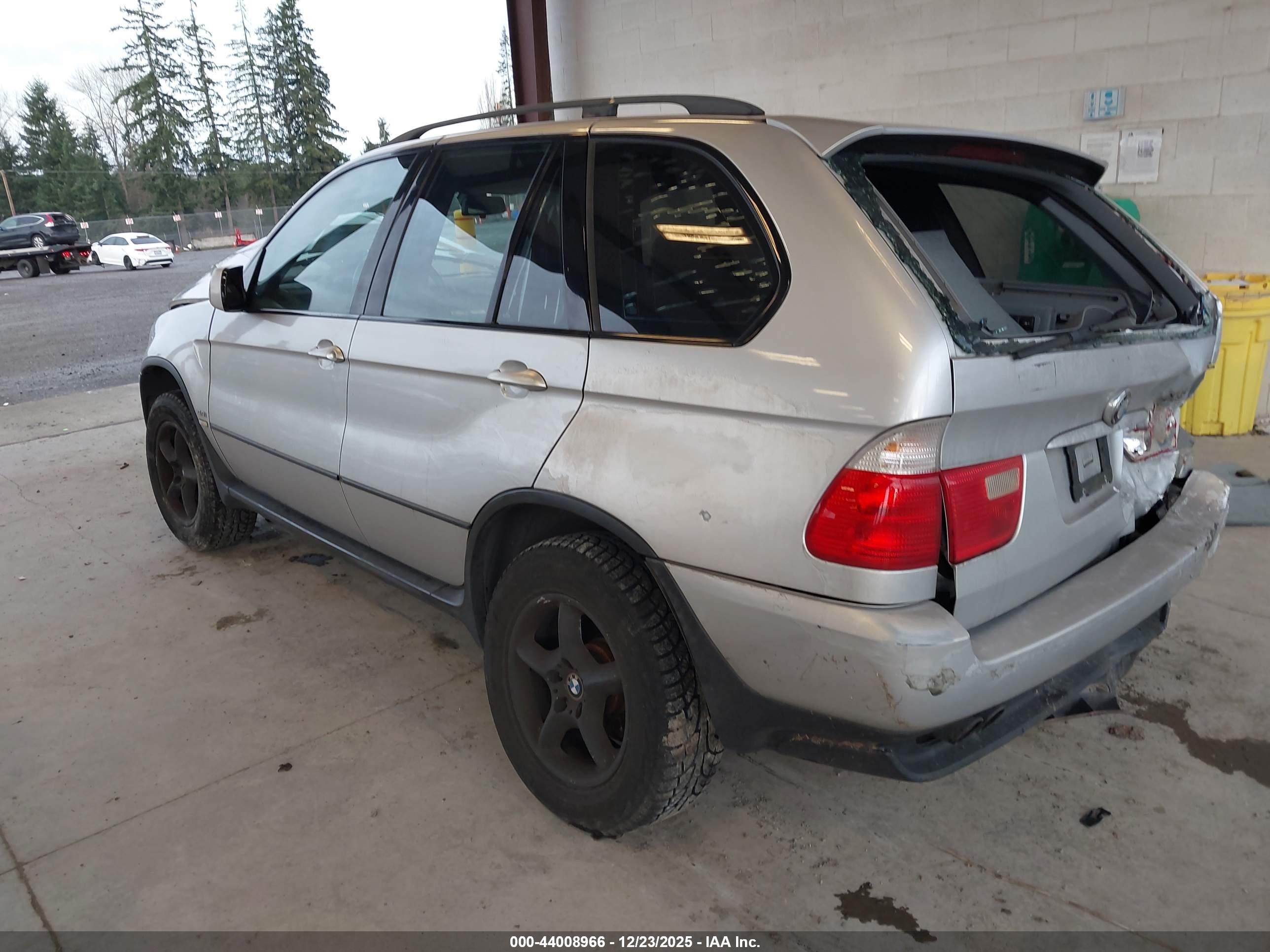 BMW X5 image 3