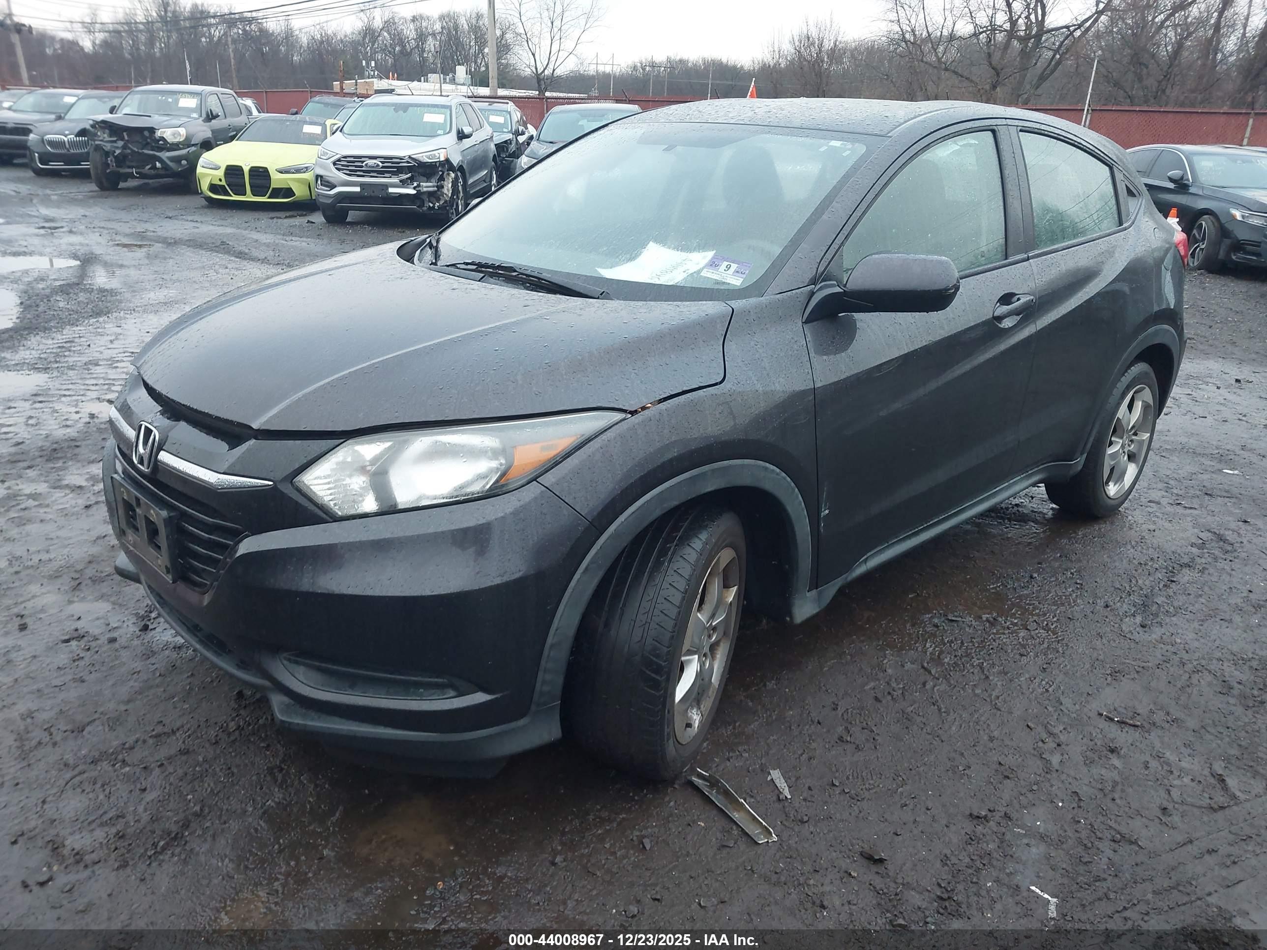 HONDA HR-V image 2