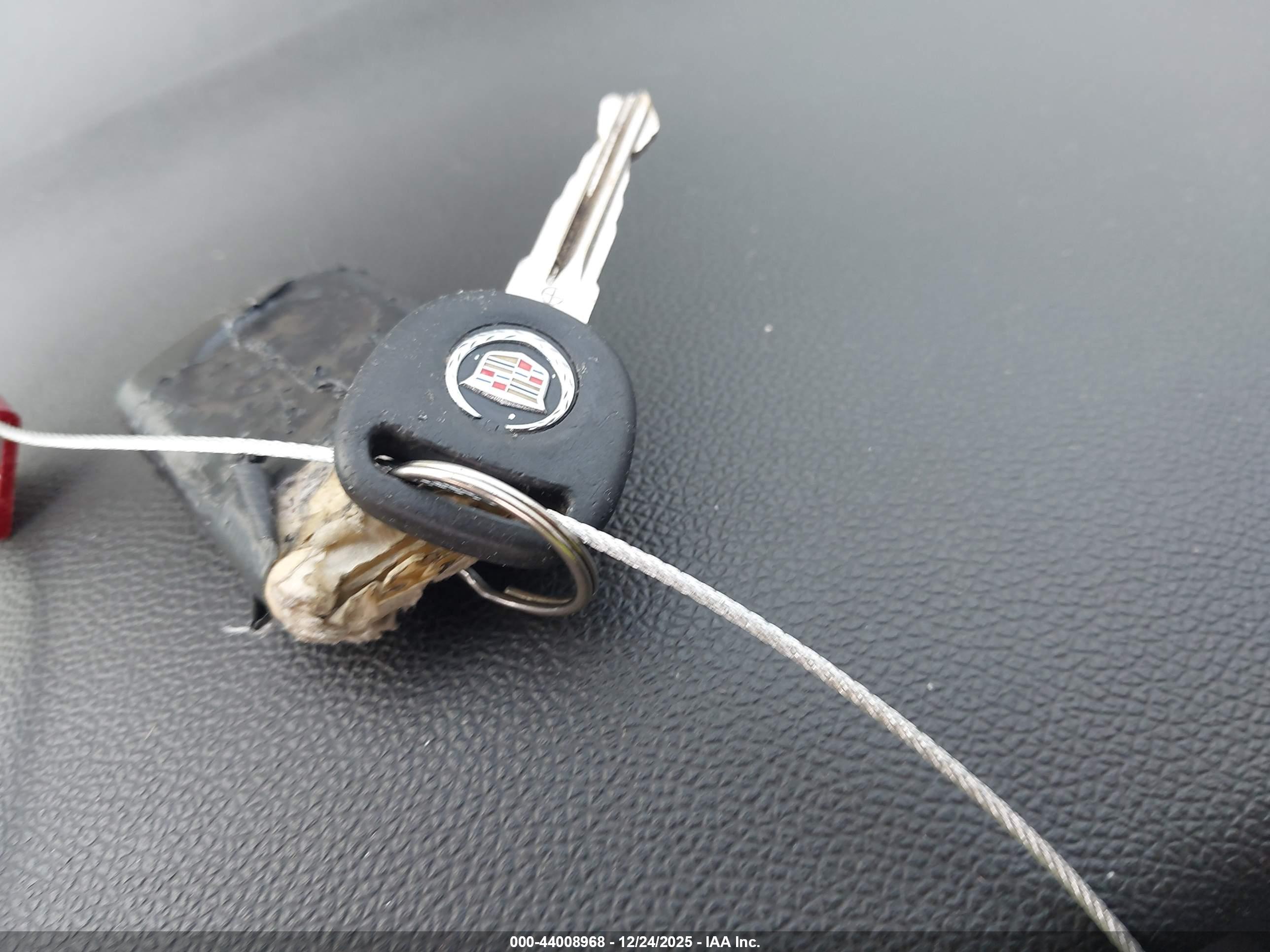 CADILLAC ESCALADE image 11