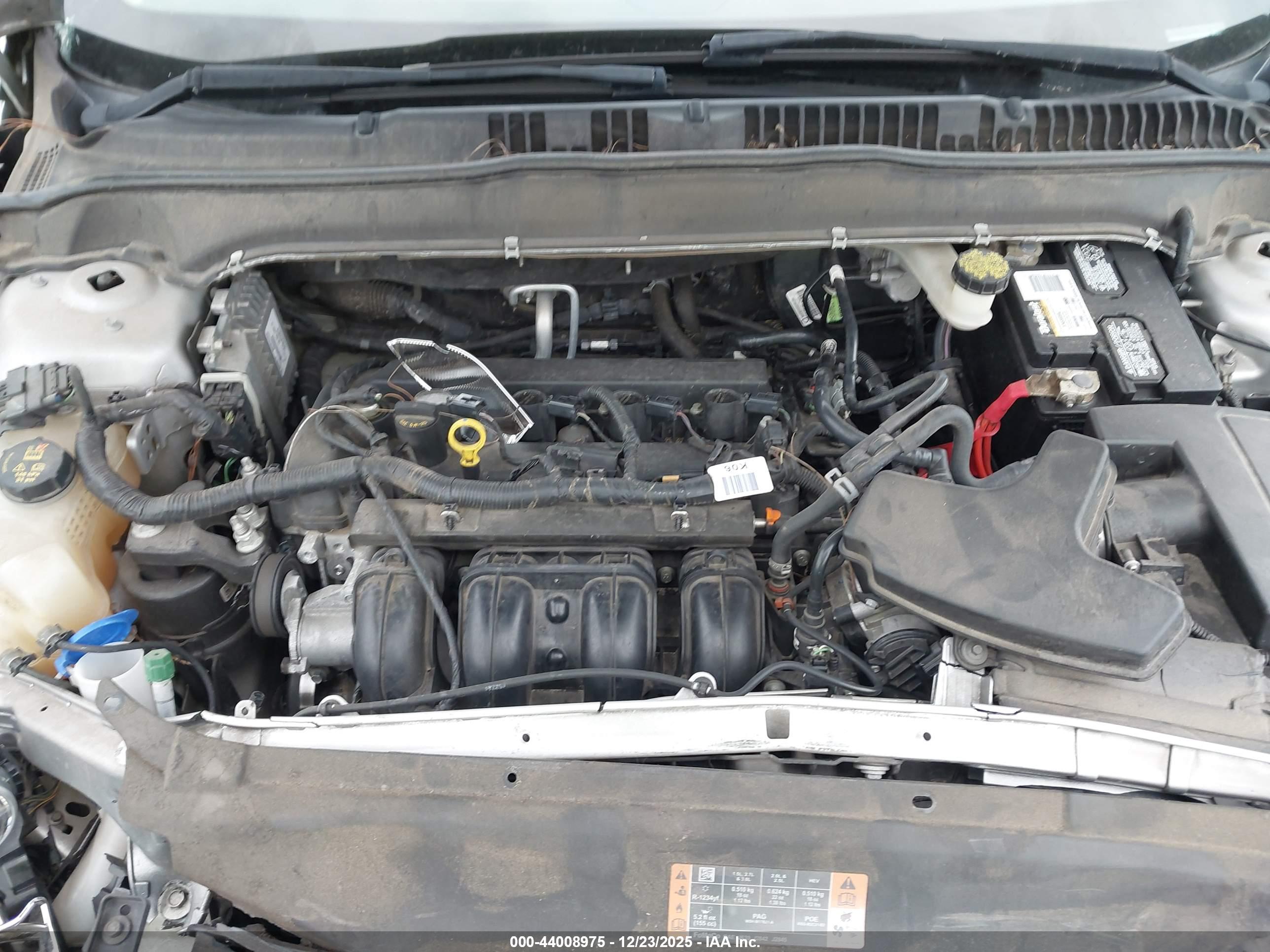 FORD FUSION image 10
