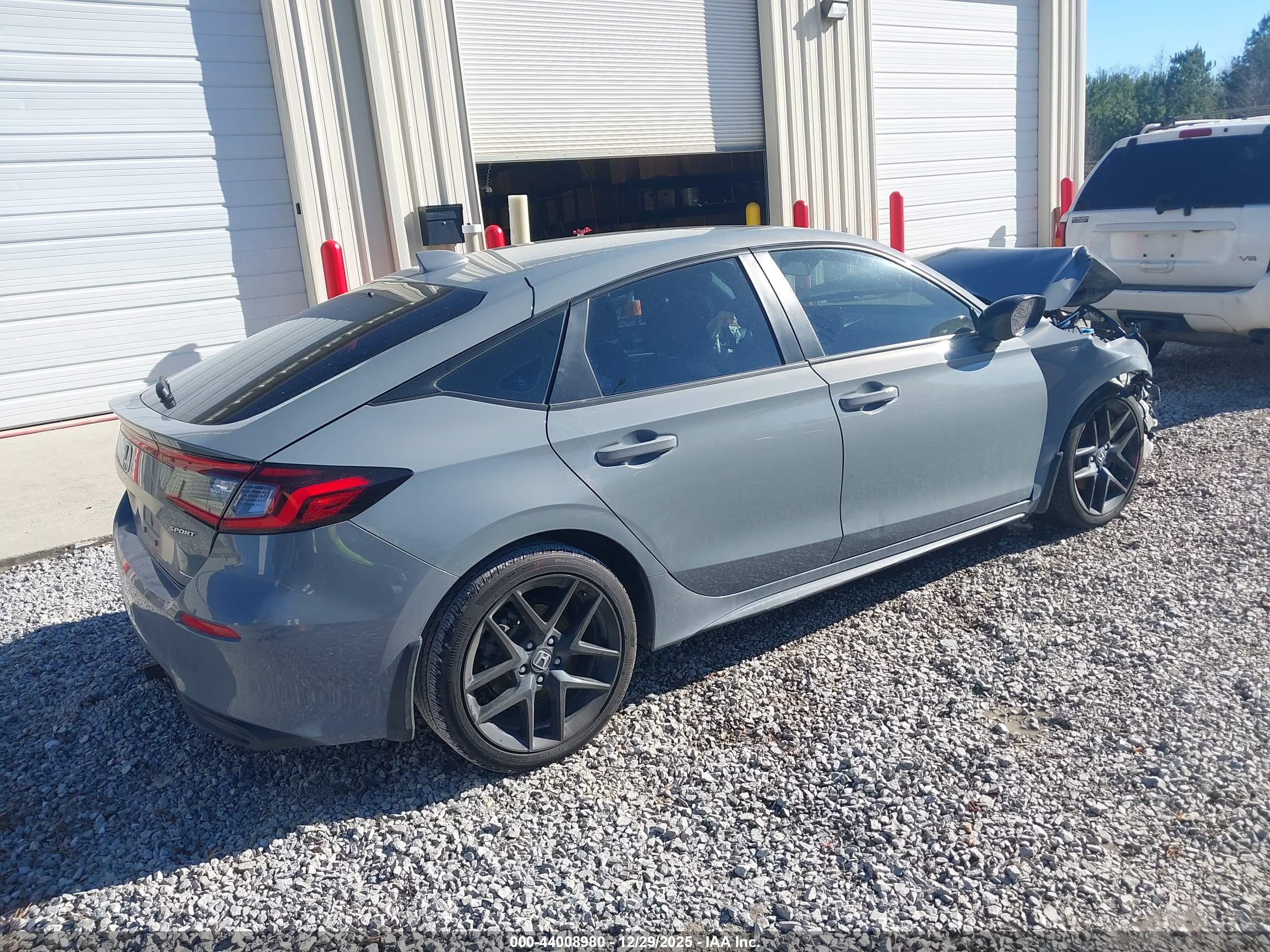 HONDA CIVIC image 4