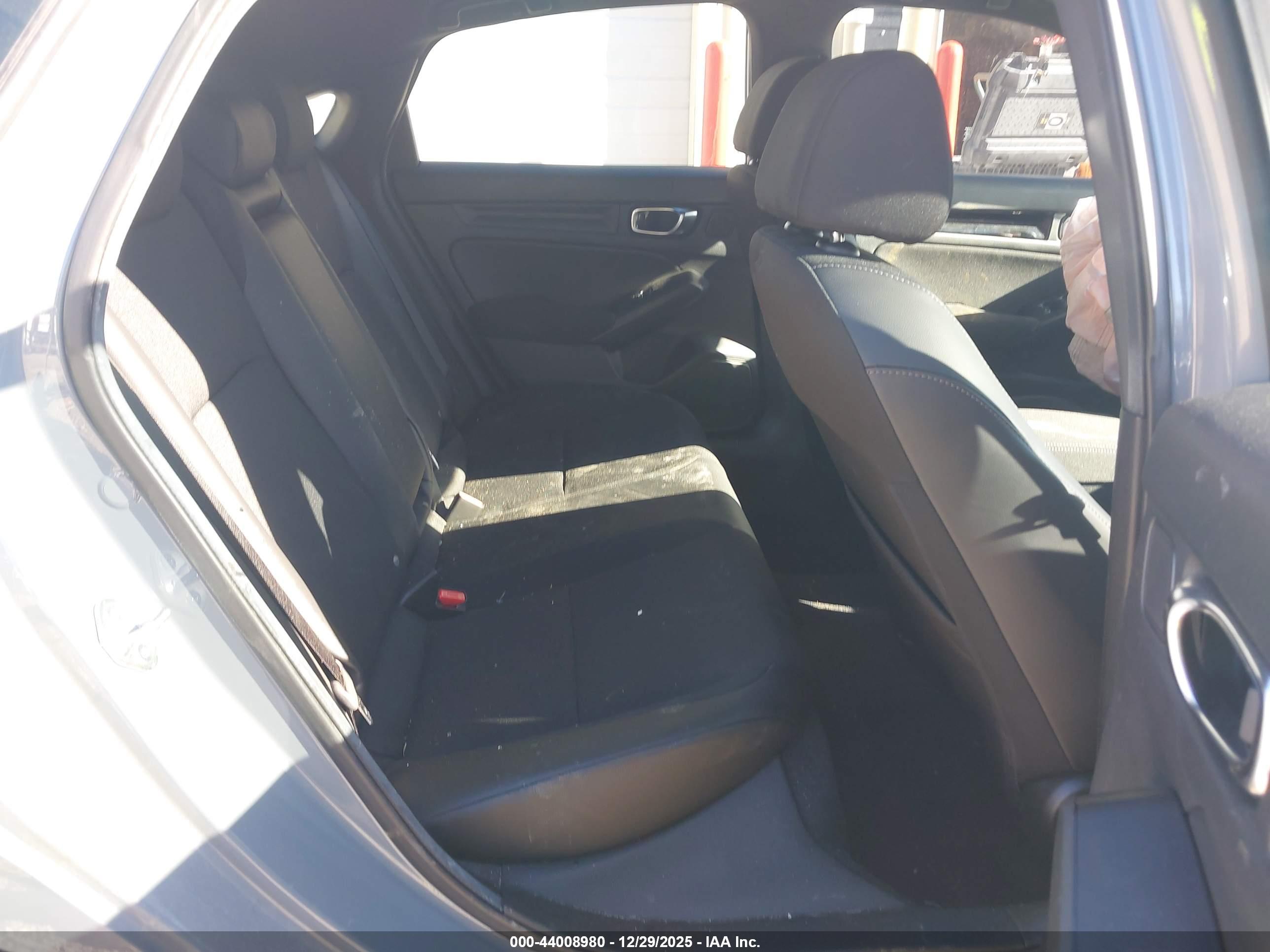 HONDA CIVIC image 8