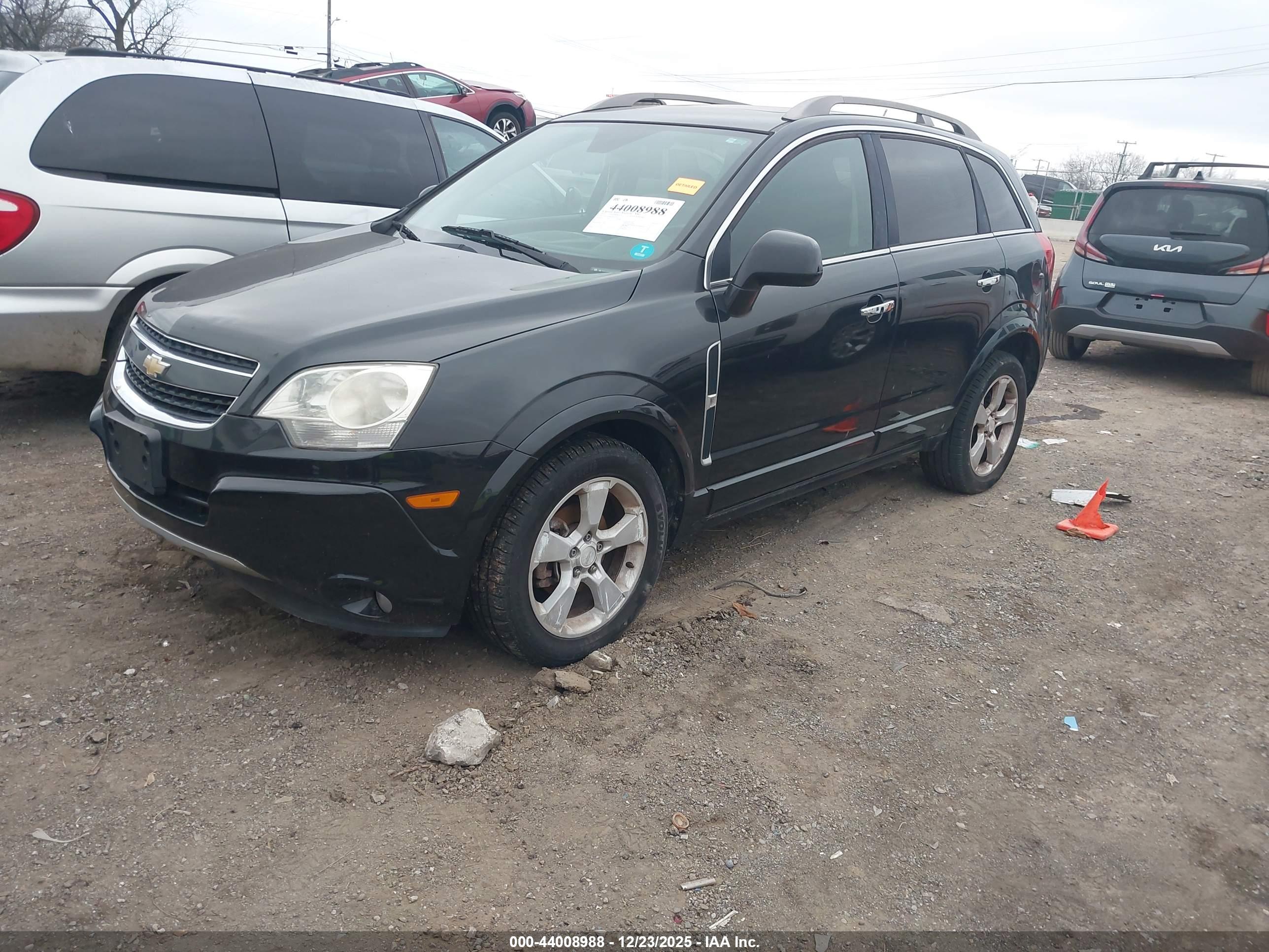 CHEVROLET CAPTIVA image 2